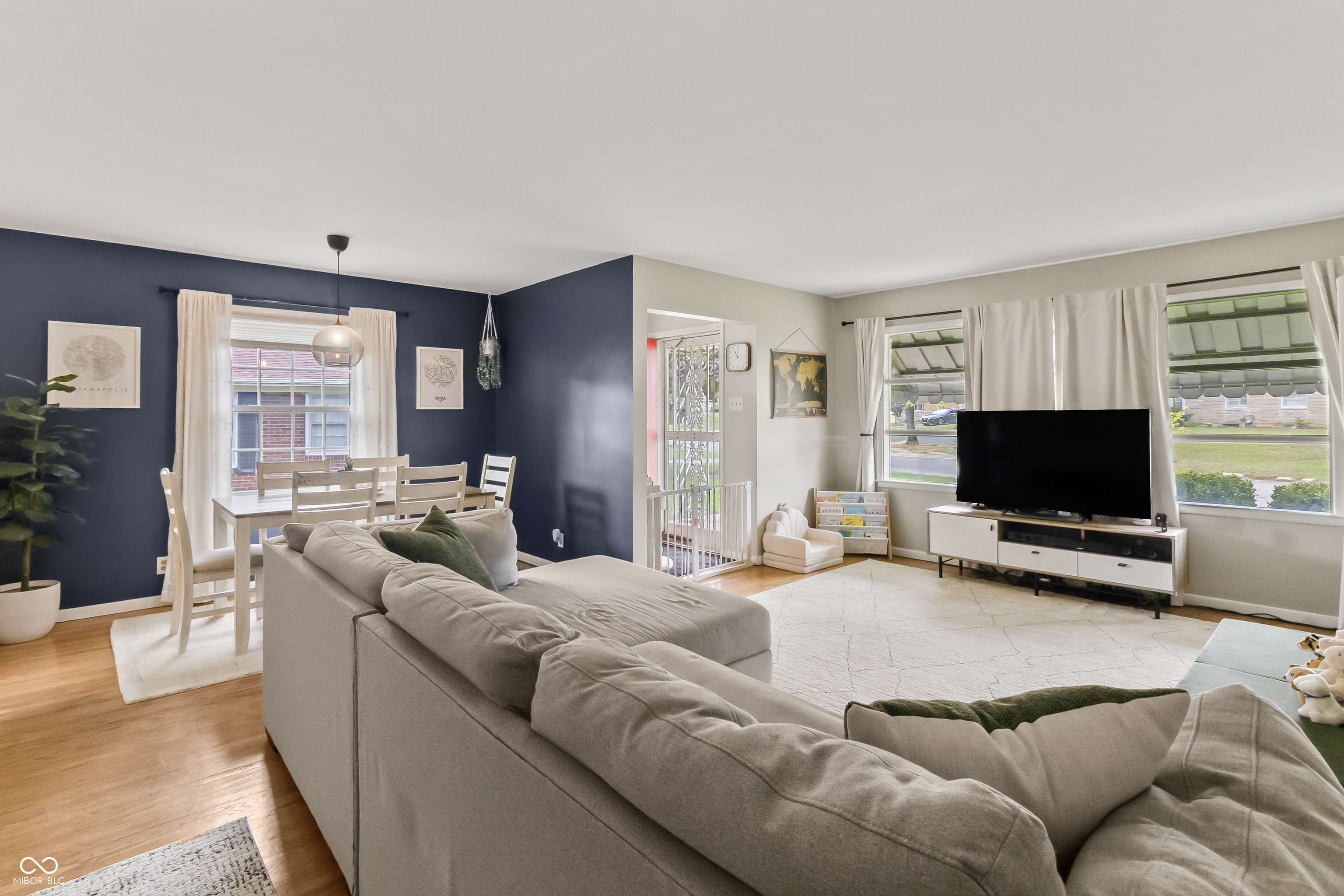 1231 N Whittier Place