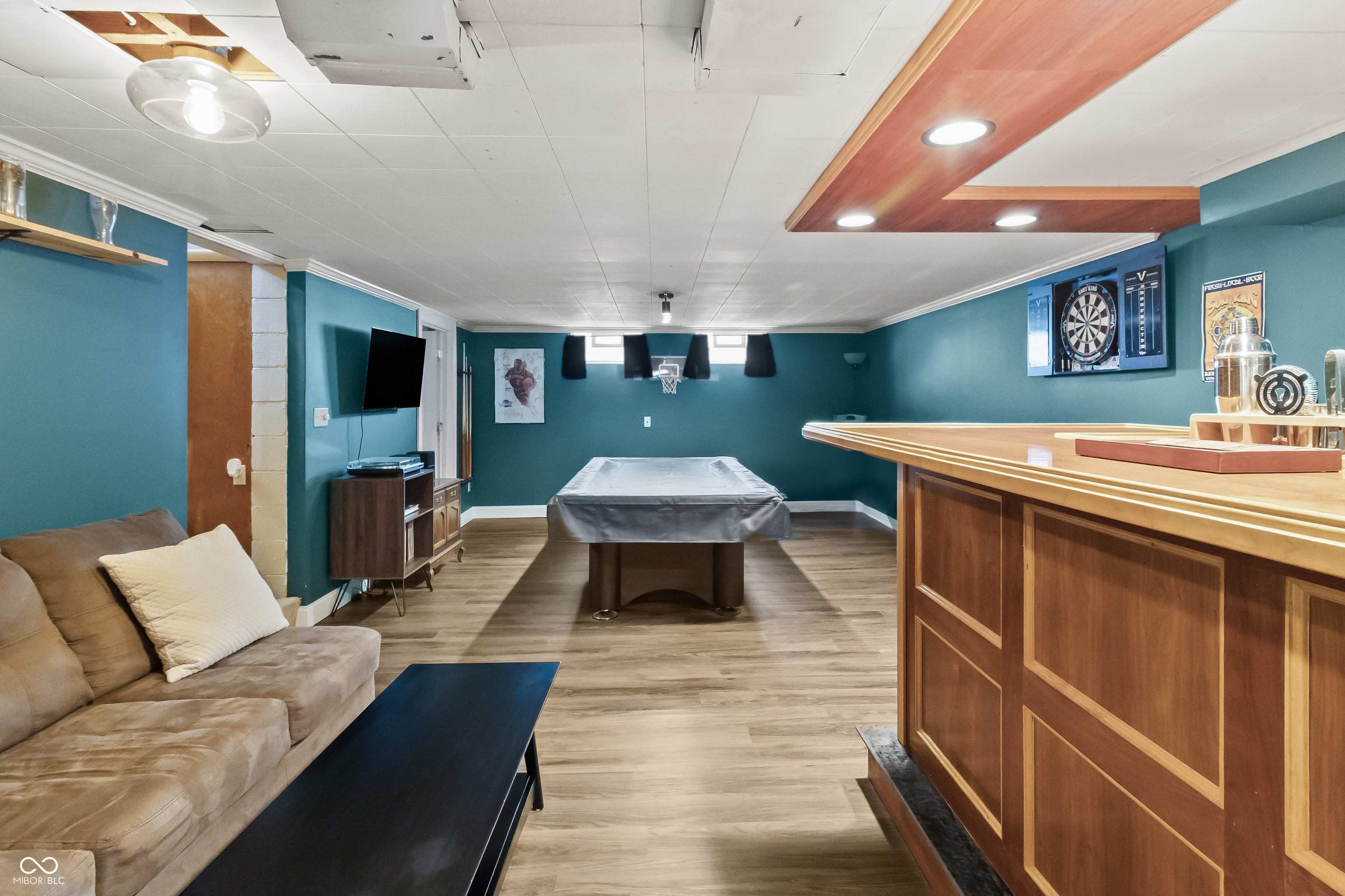 1231 N Whittier Place