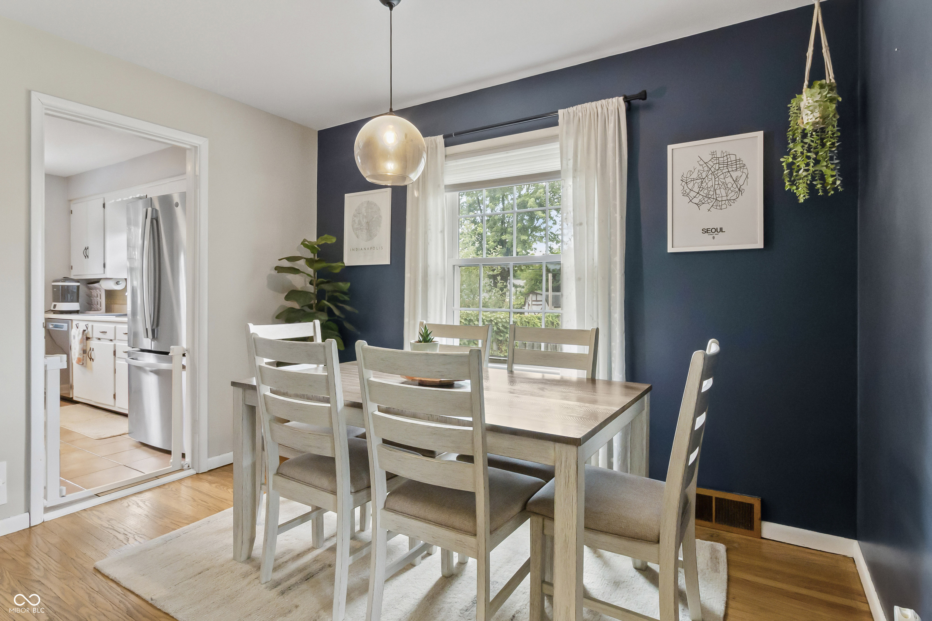 1231 N Whittier Place