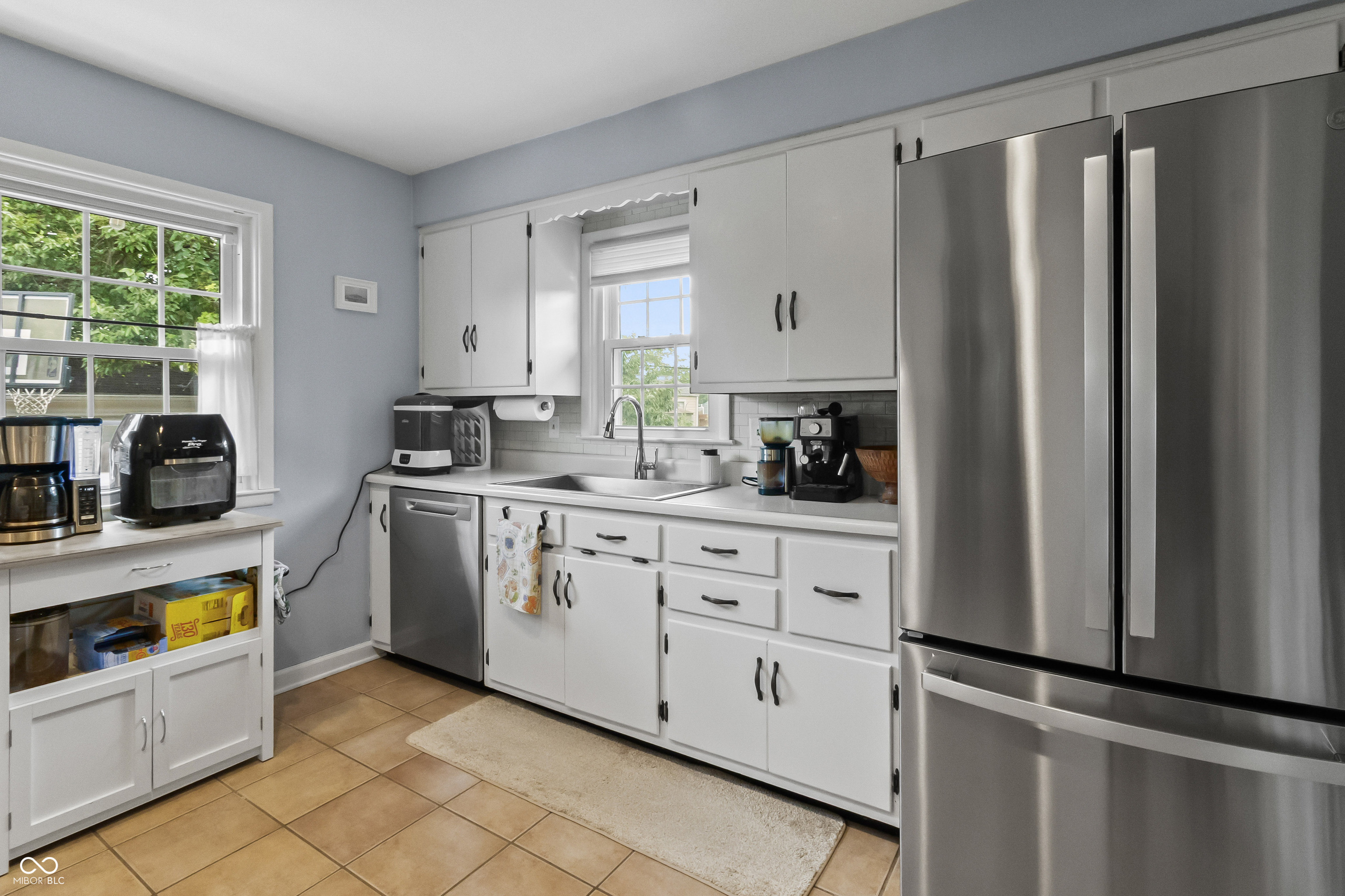 1231 N Whittier Place