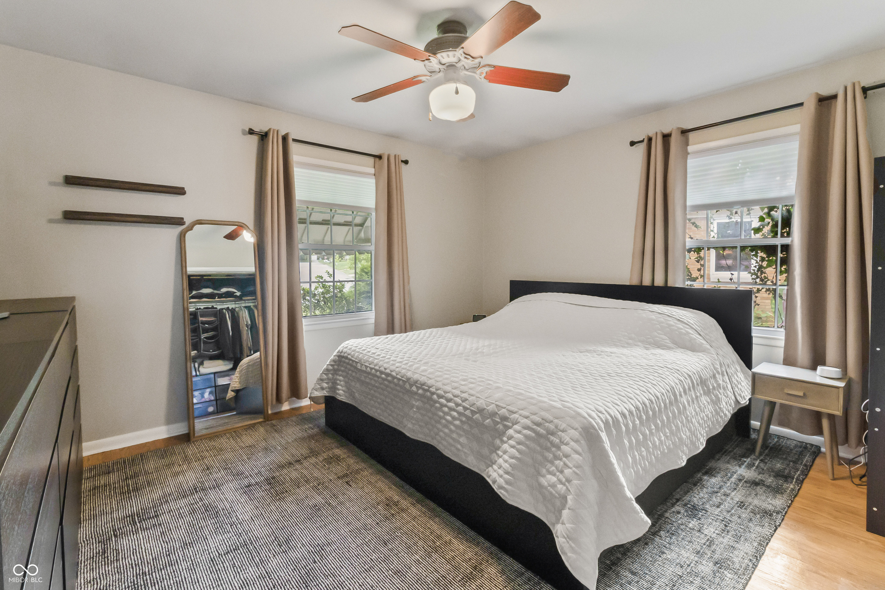 1231 N Whittier Place