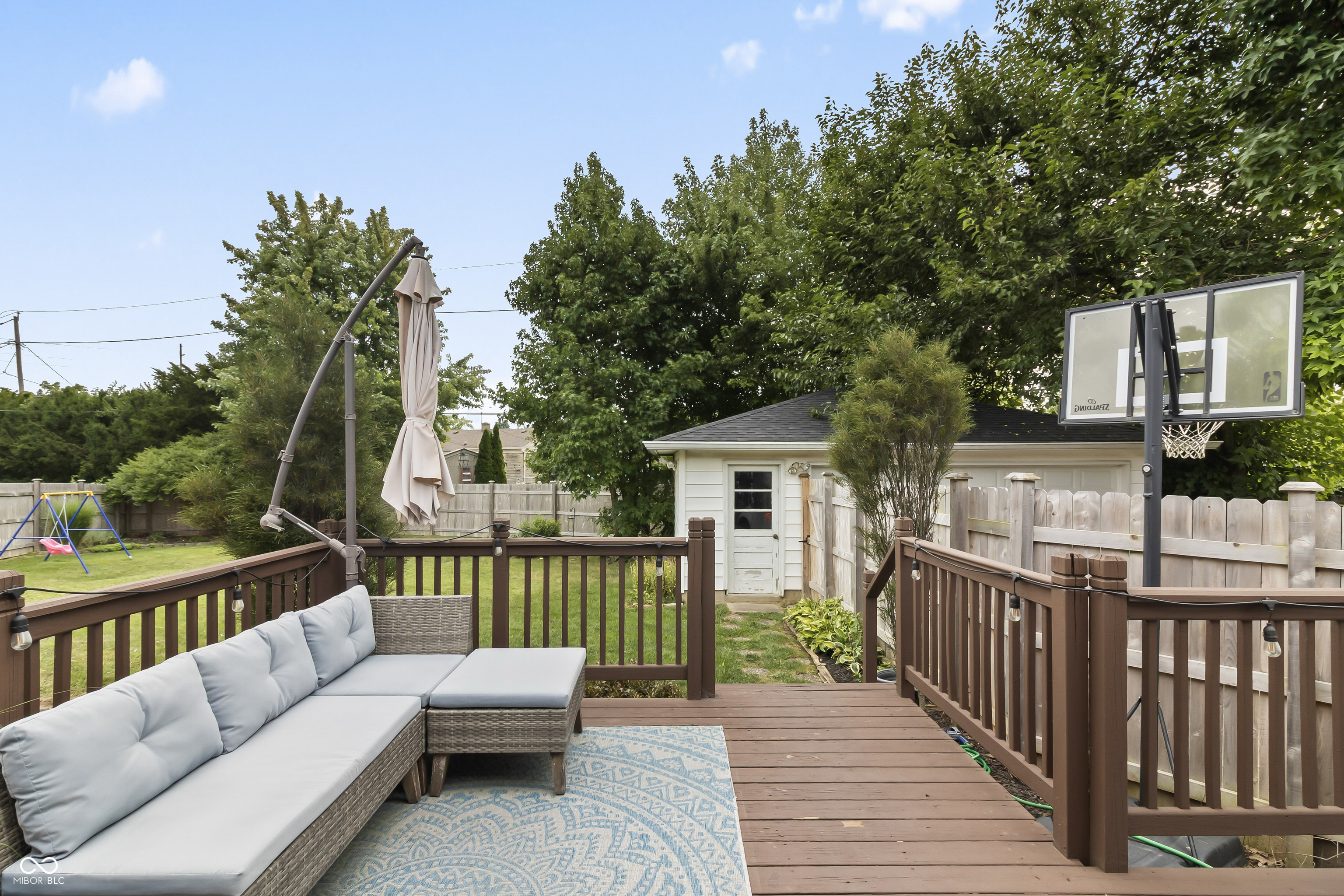 1231 N Whittier Place