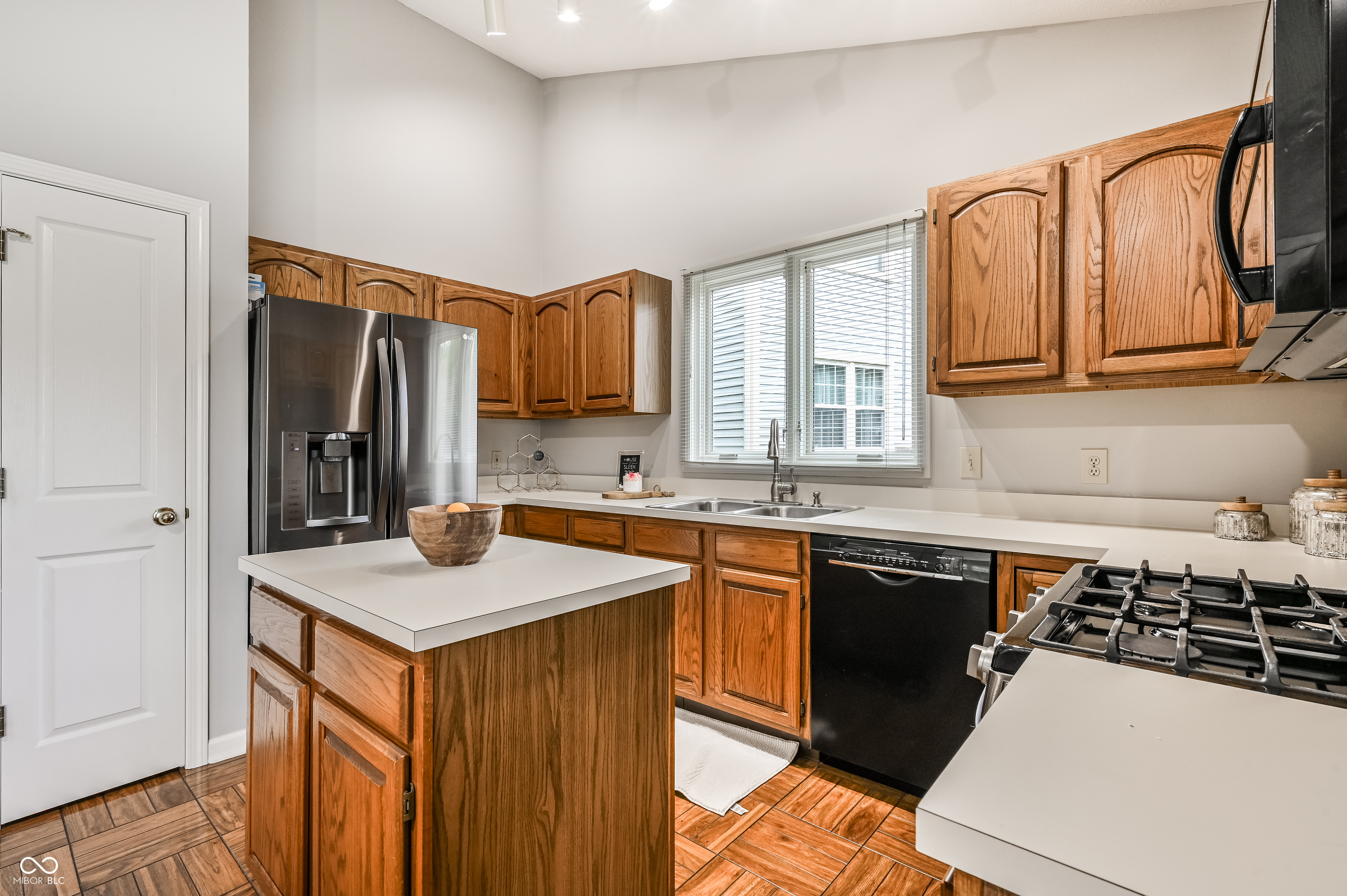 8760 Woodstone Drive