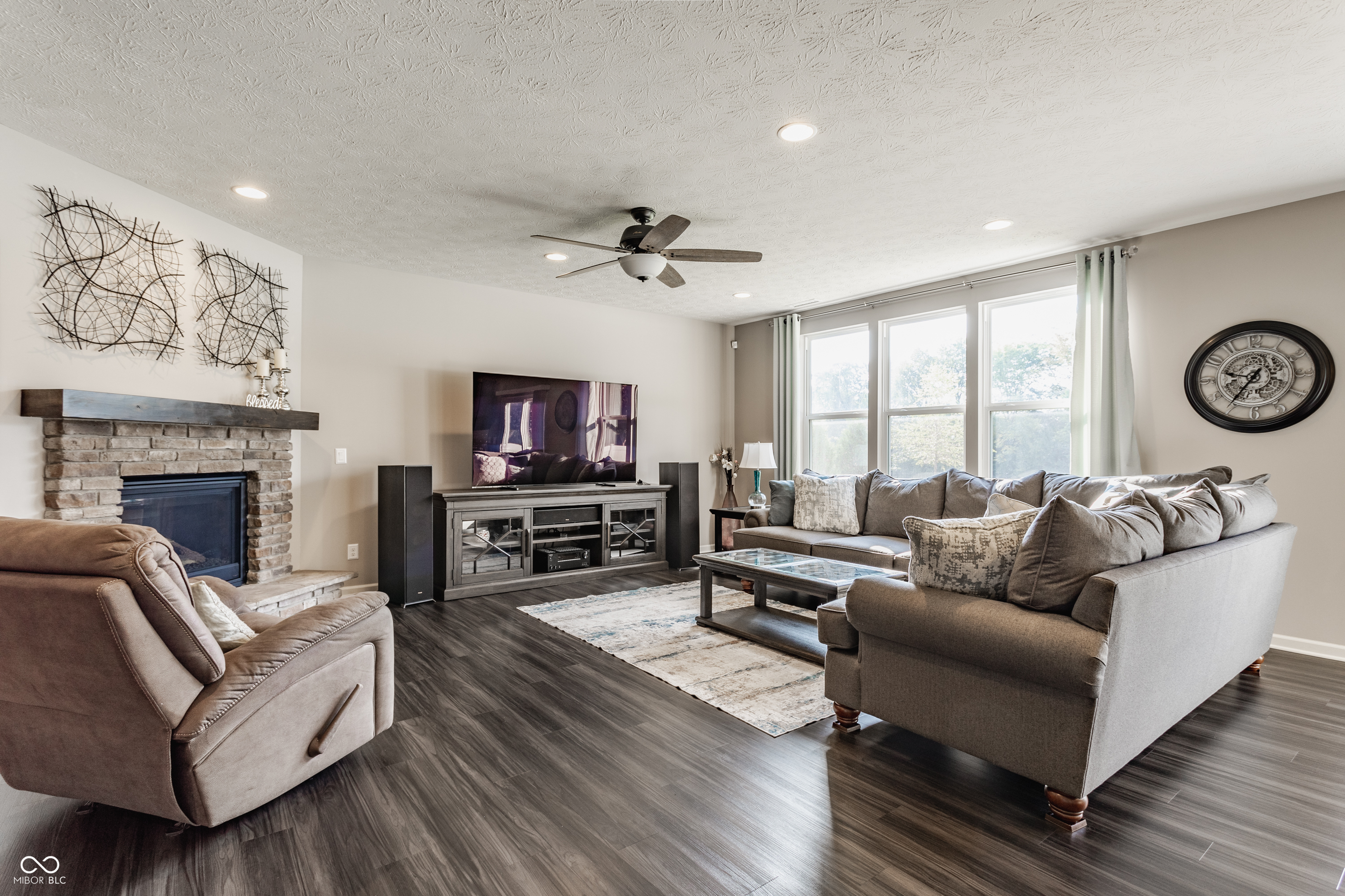 5609 Mahogany Drive