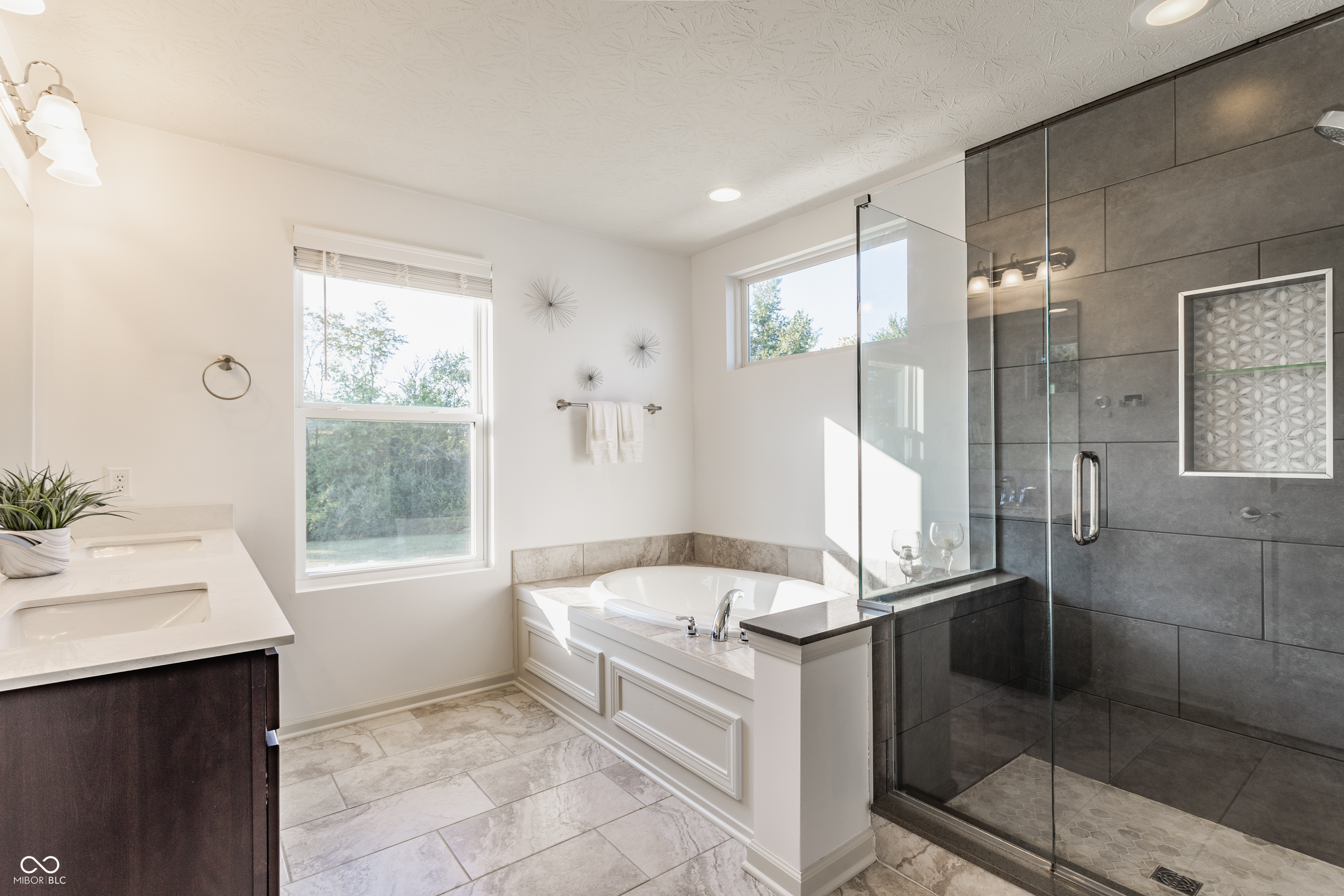 5609 Mahogany Drive