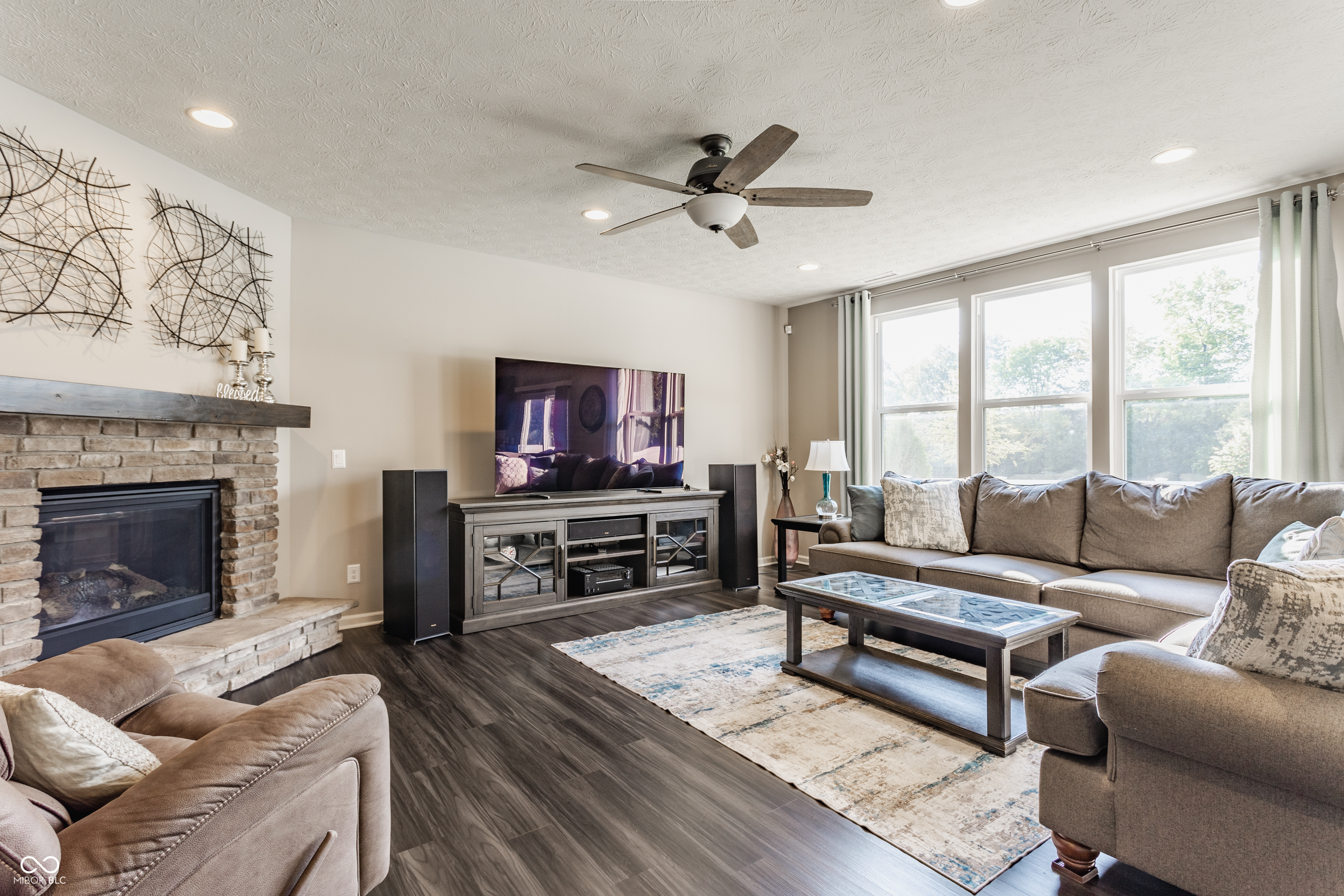 5609 Mahogany Drive
