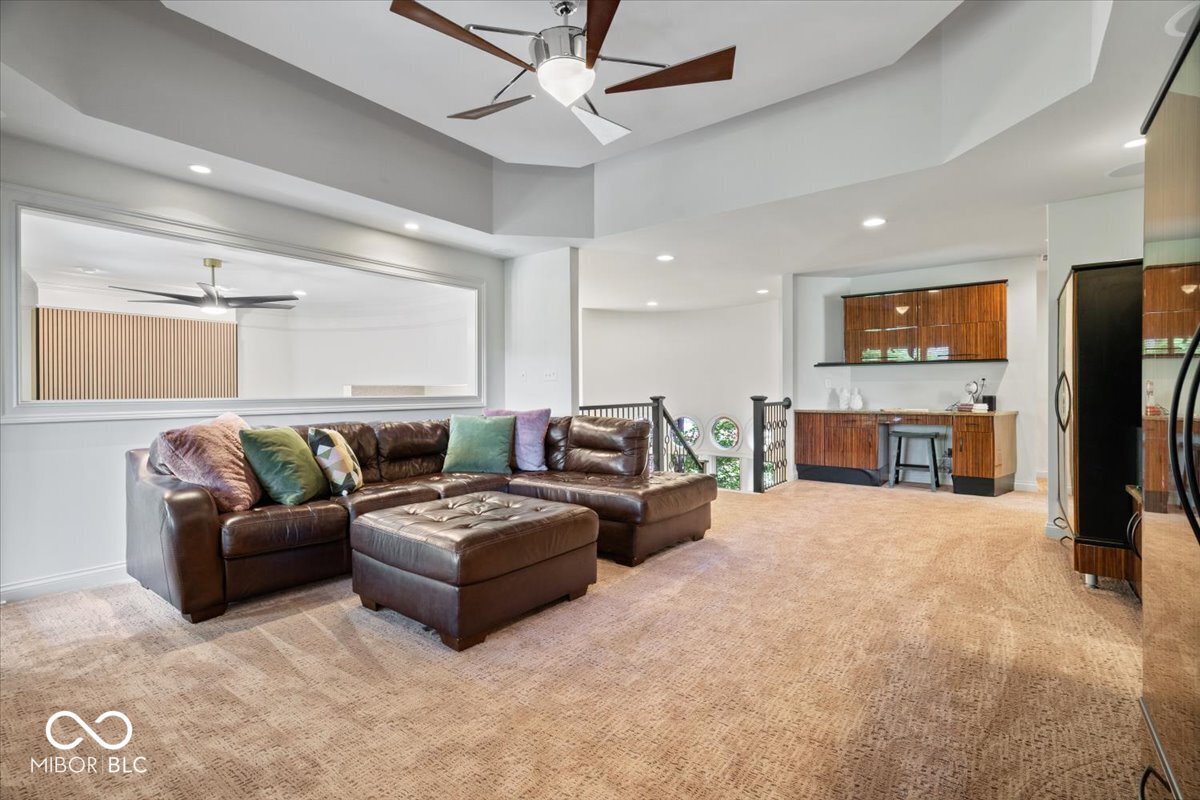 13637 Golden Ridge Lane