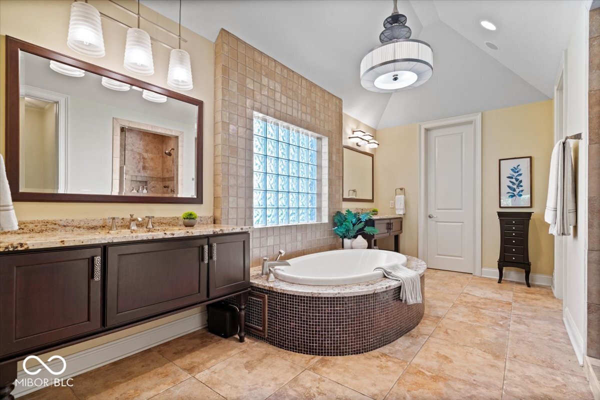 13637 Golden Ridge Lane