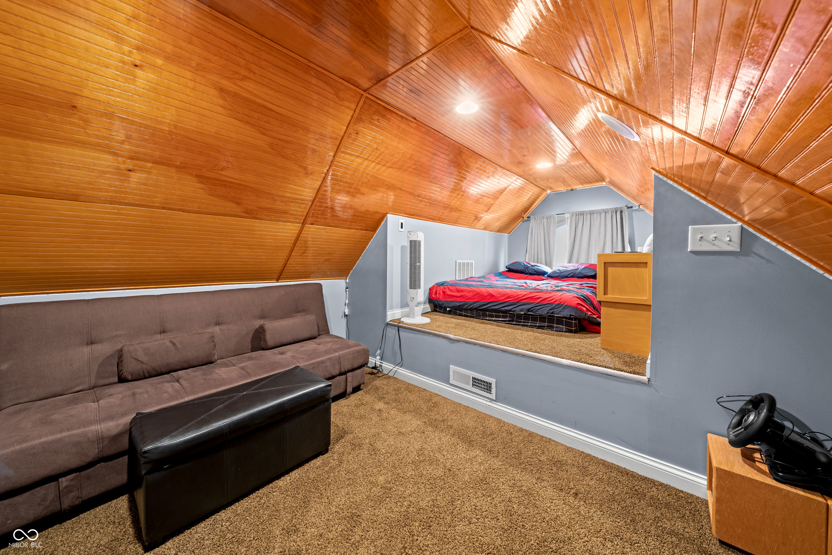 13637 Golden Ridge Lane