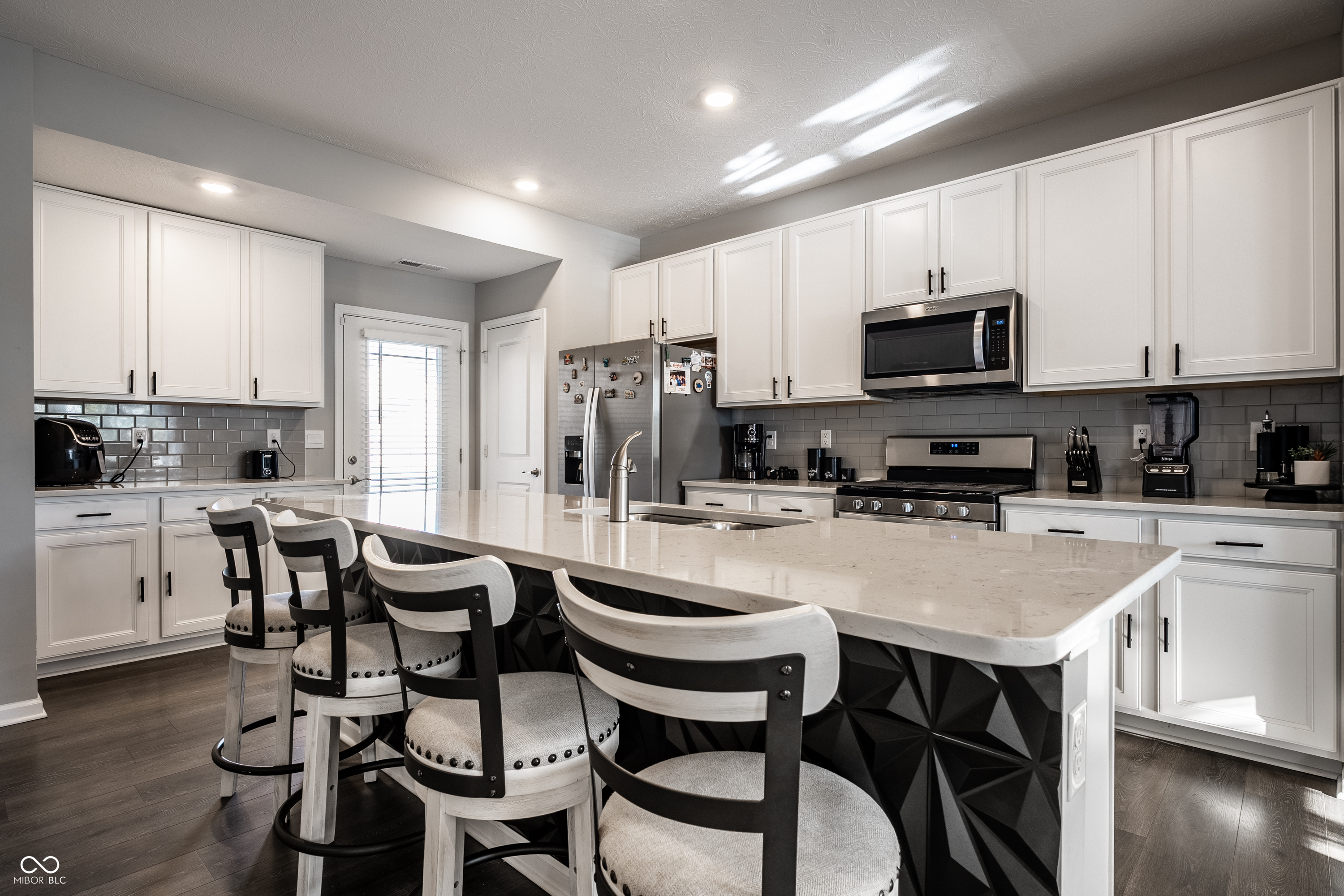 2598 Lamar Drive