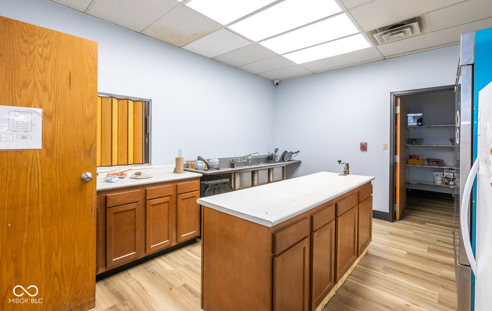 190 W Green Meadows Drive