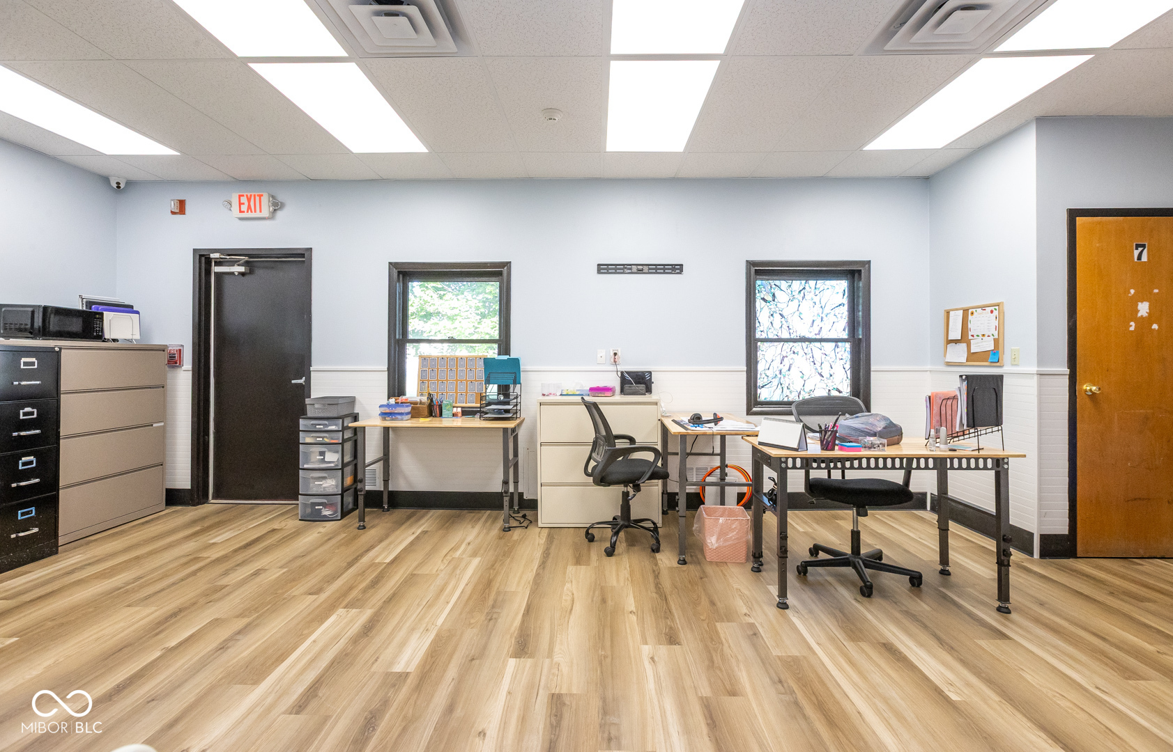 190 W Green Meadows Drive