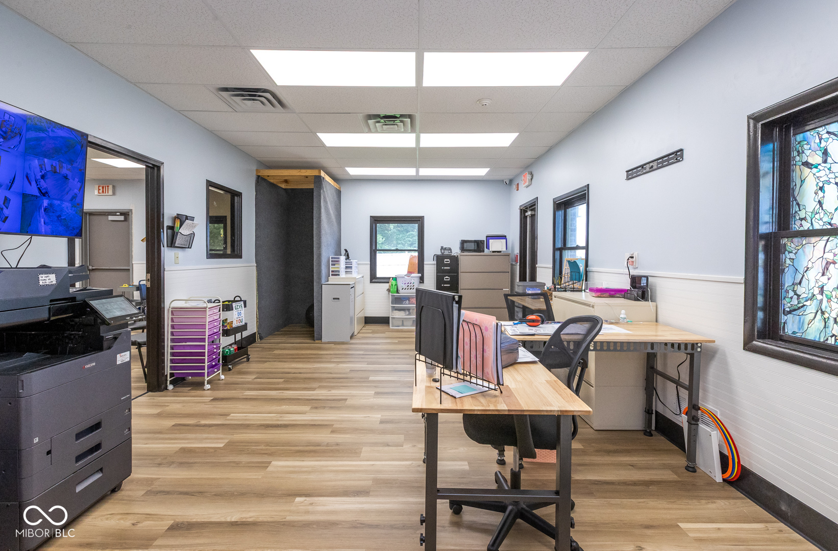 190 W Green Meadows Drive