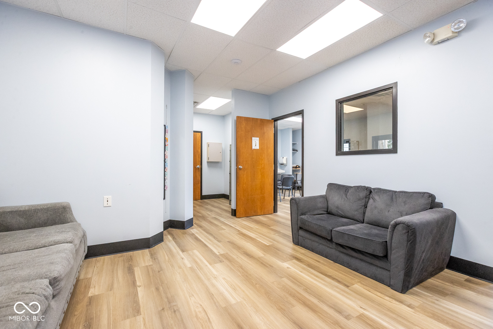 190 W Green Meadows Drive