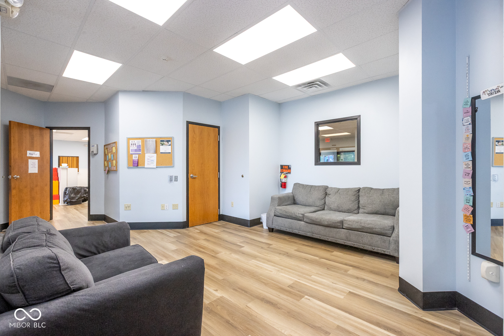 190 W Green Meadows Drive