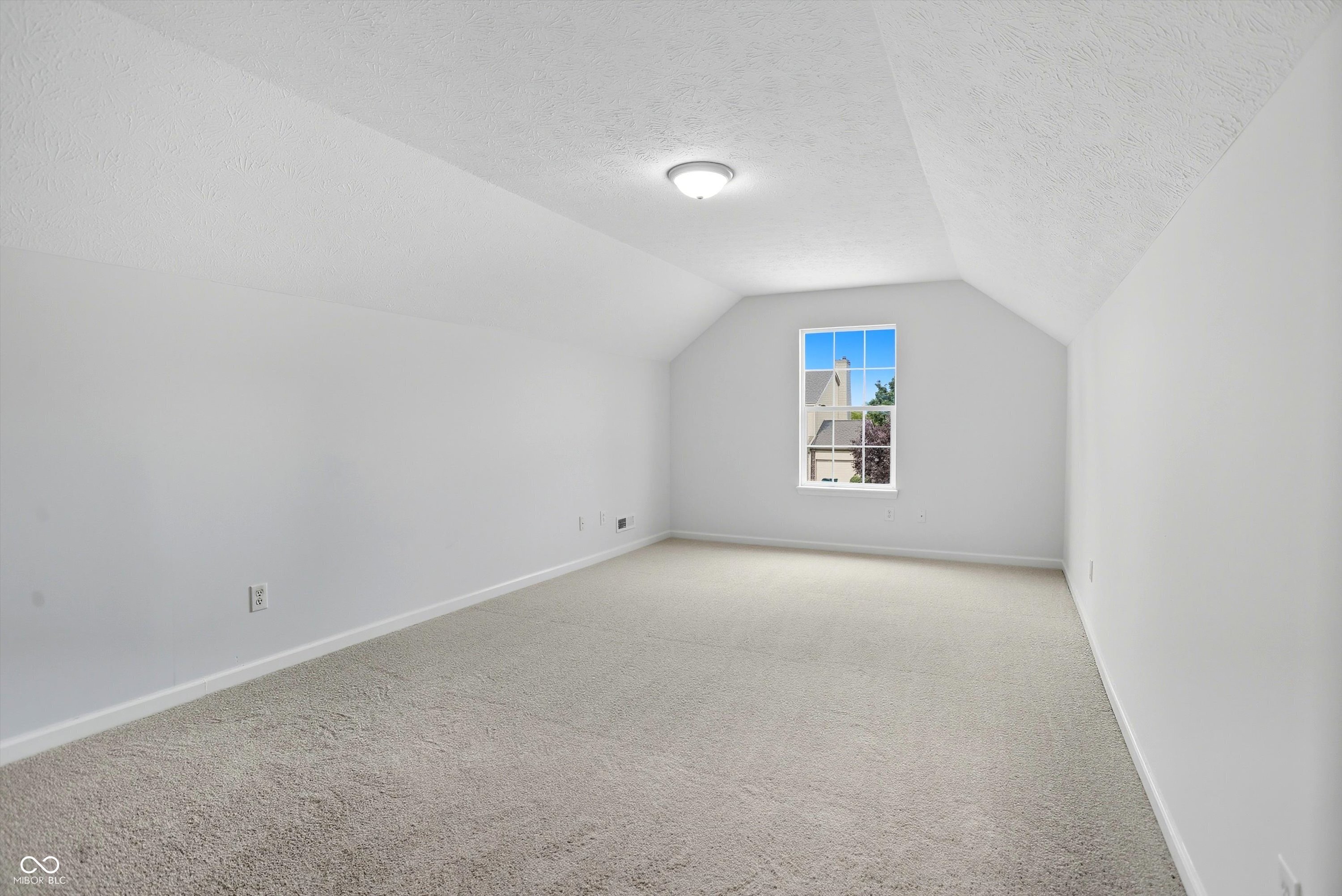 315 McIntosh Lane
