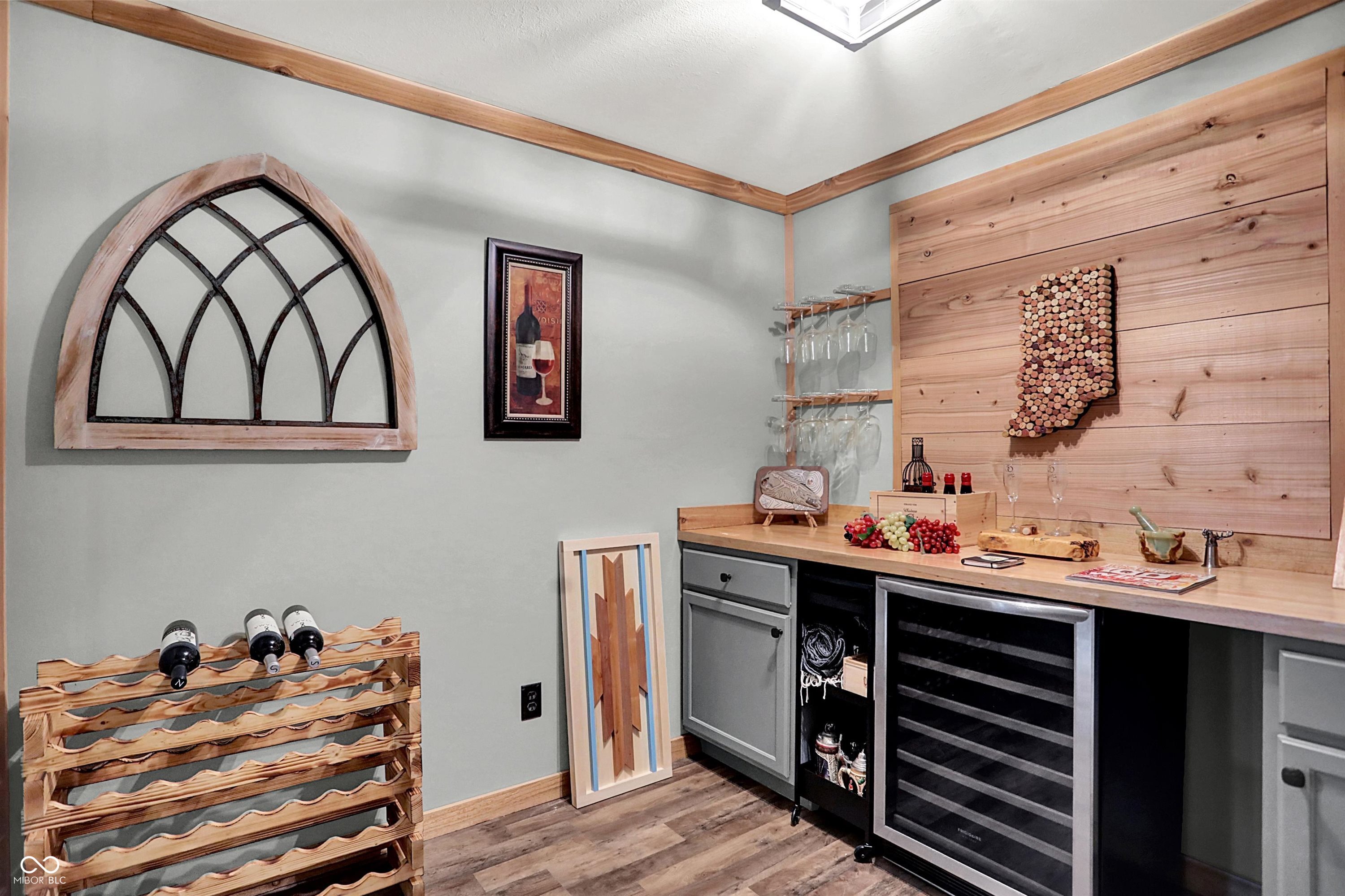 9968 Midnight Line Drive