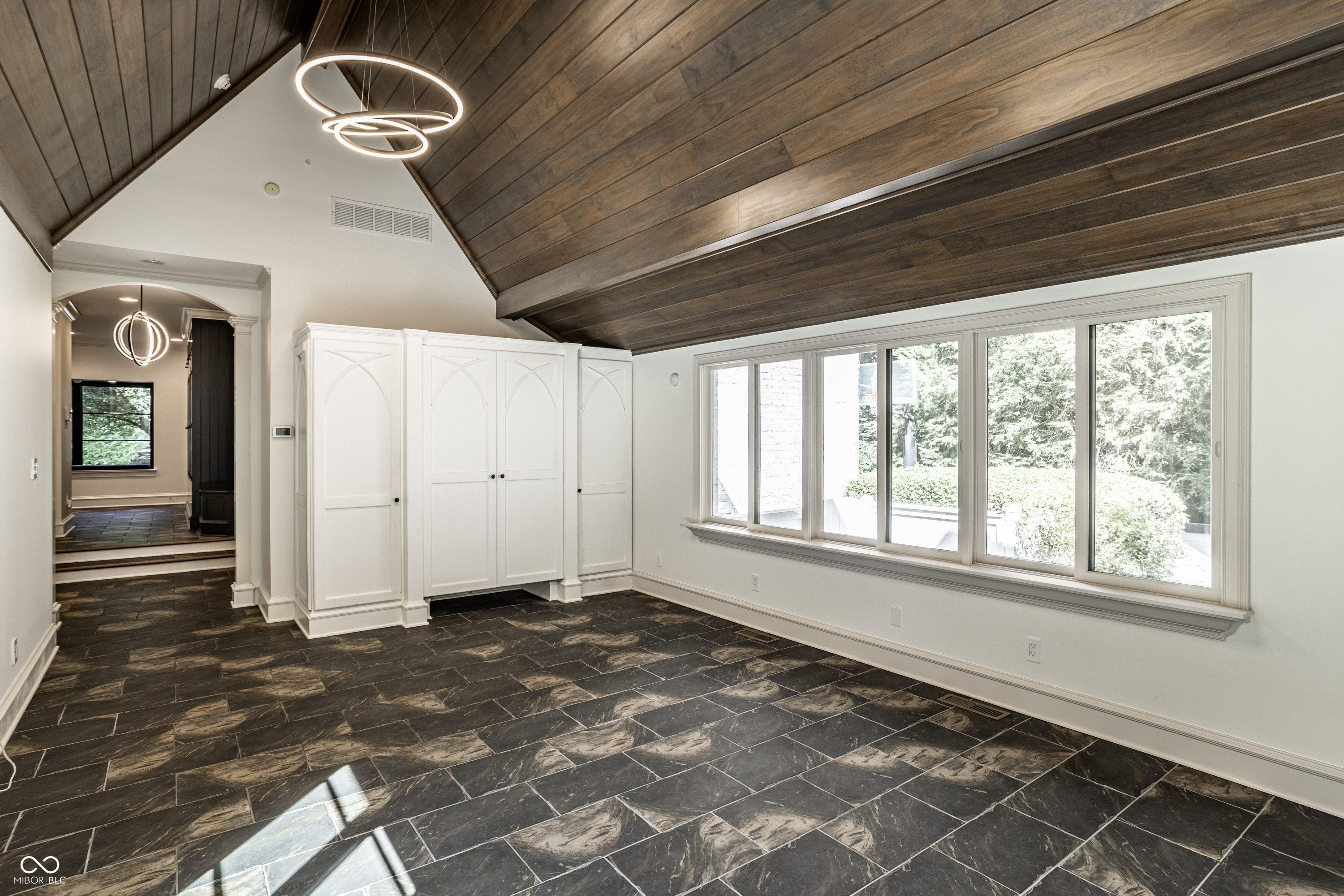 11091 Crooked Stick Lane
