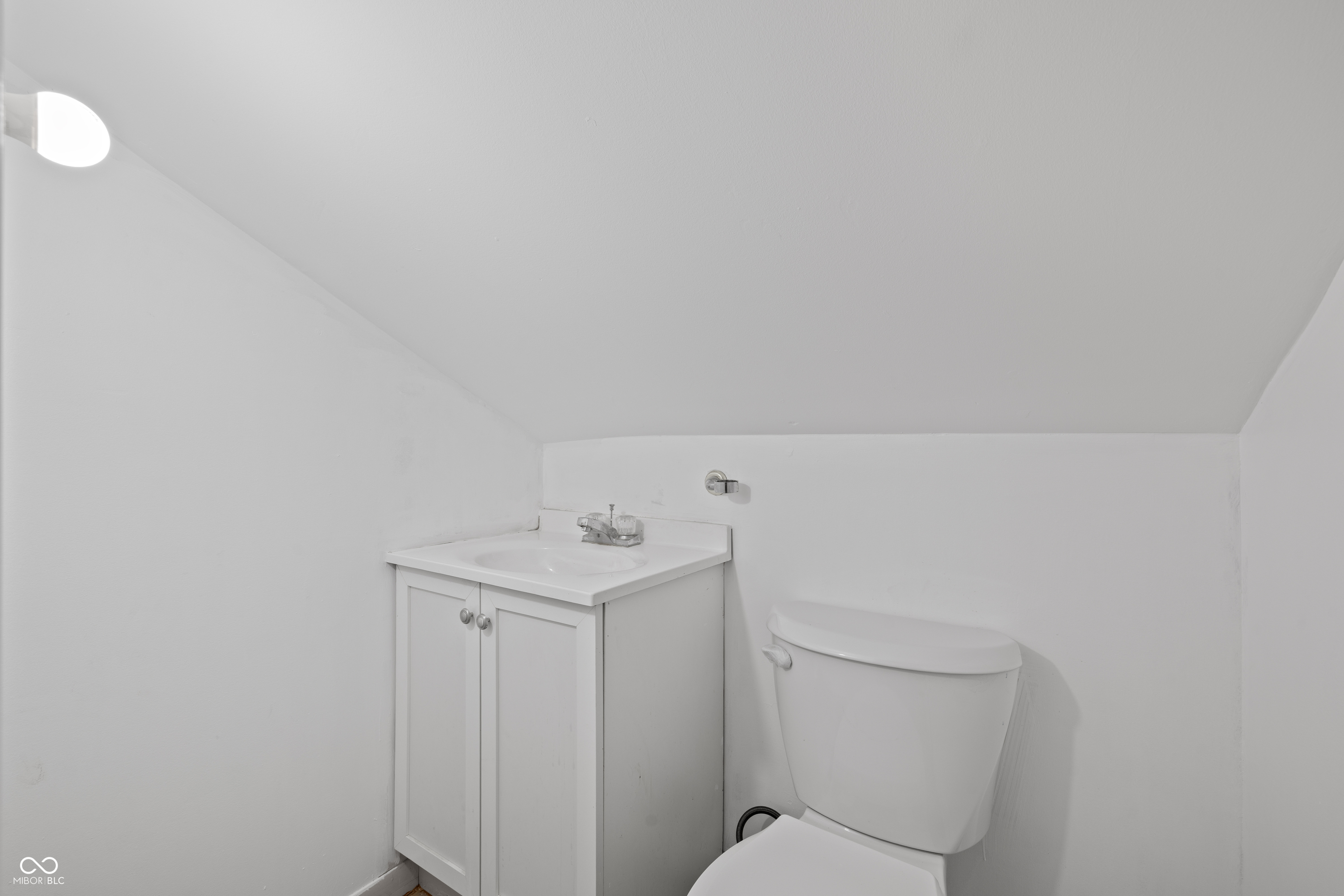 3201 W 22nd Street W