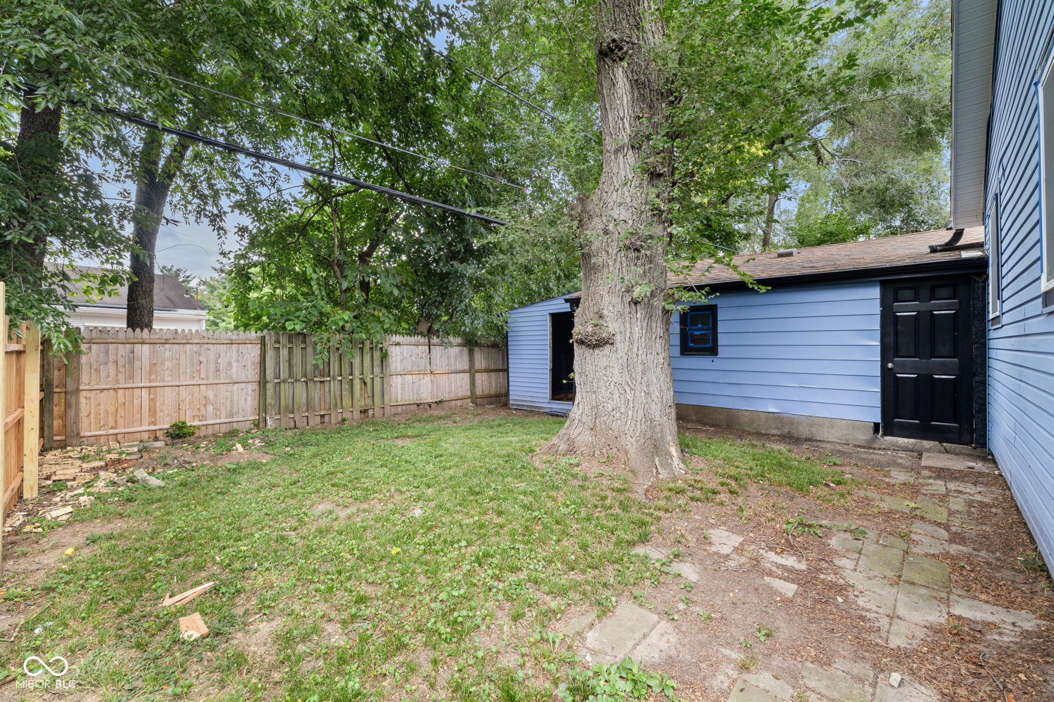 3201 W 22nd Street W