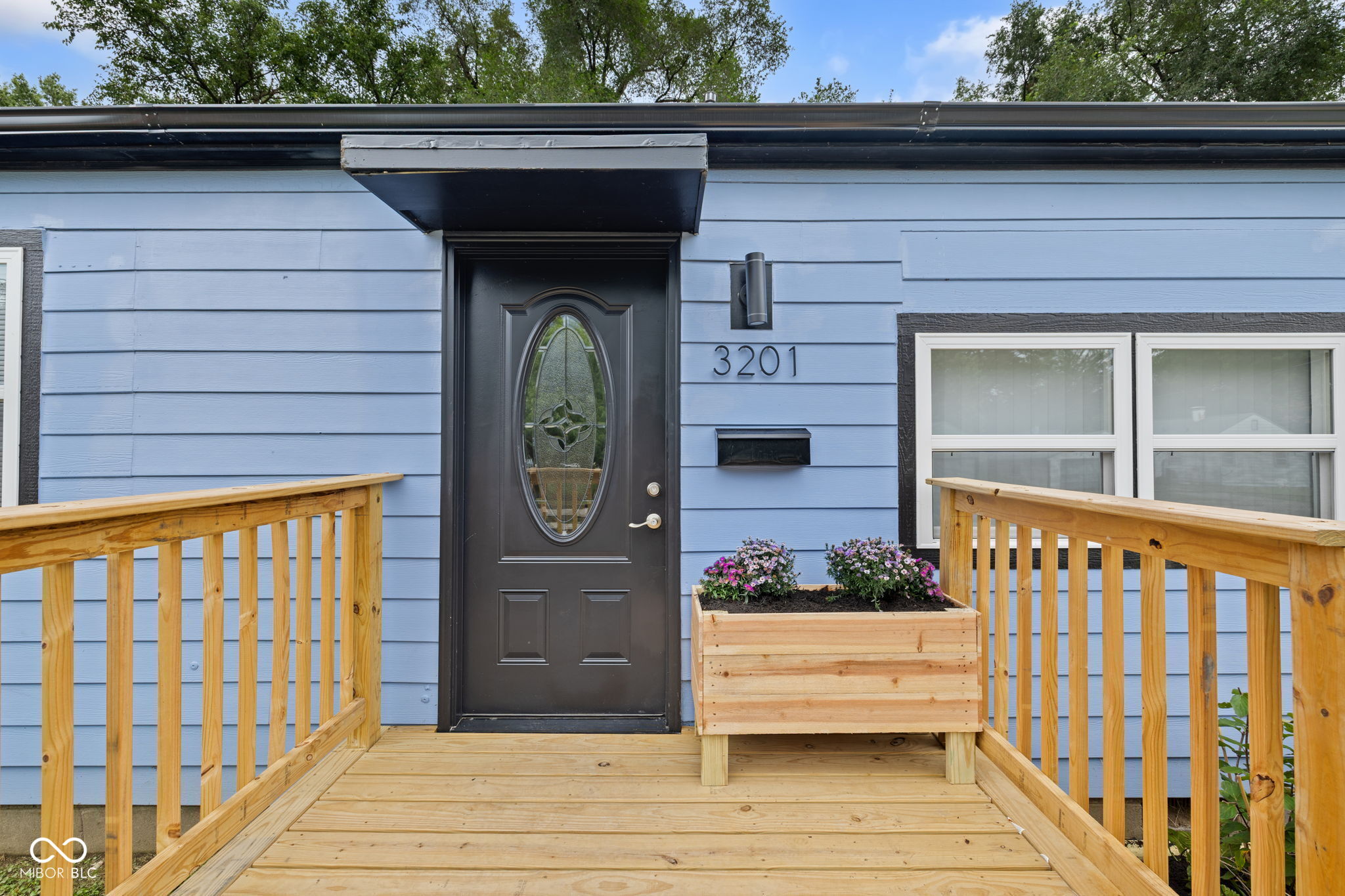 3201 W 22nd Street W