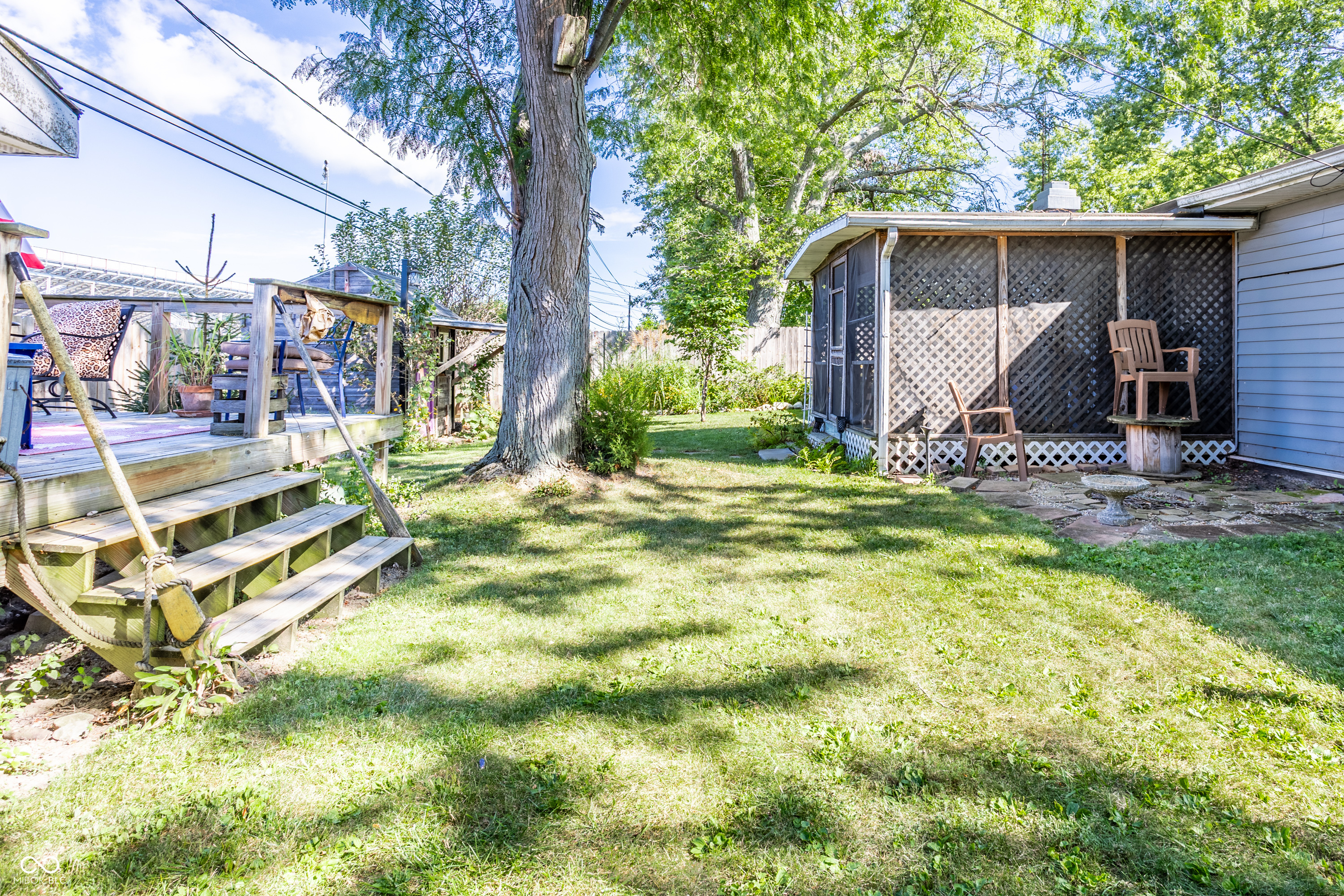 2701 N Richmond Drive