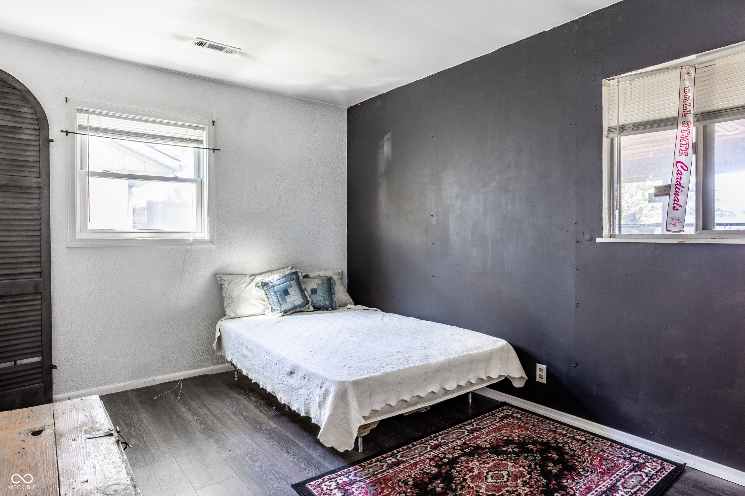 2701 N Richmond Drive