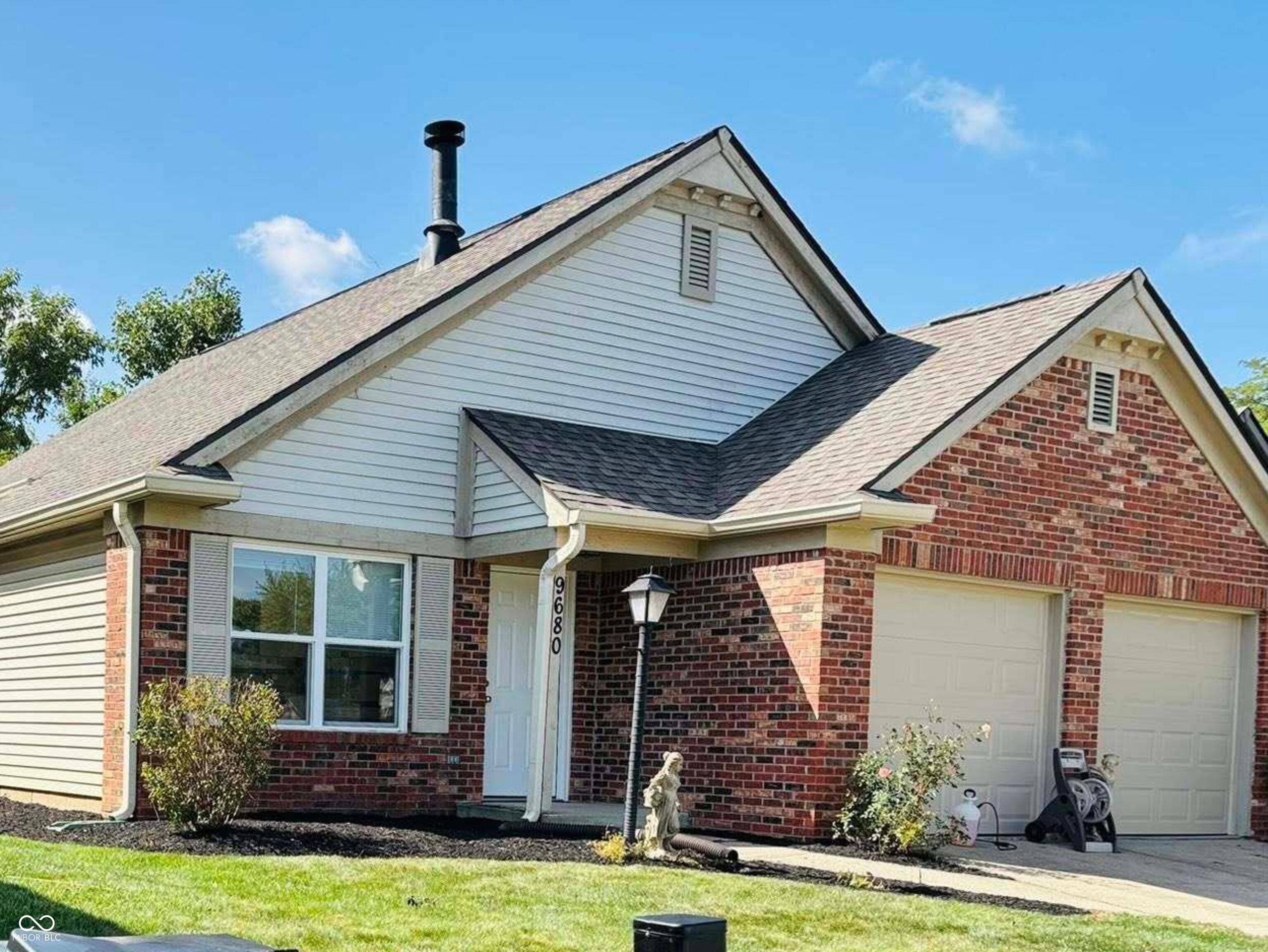 9680 River Oak Lane E