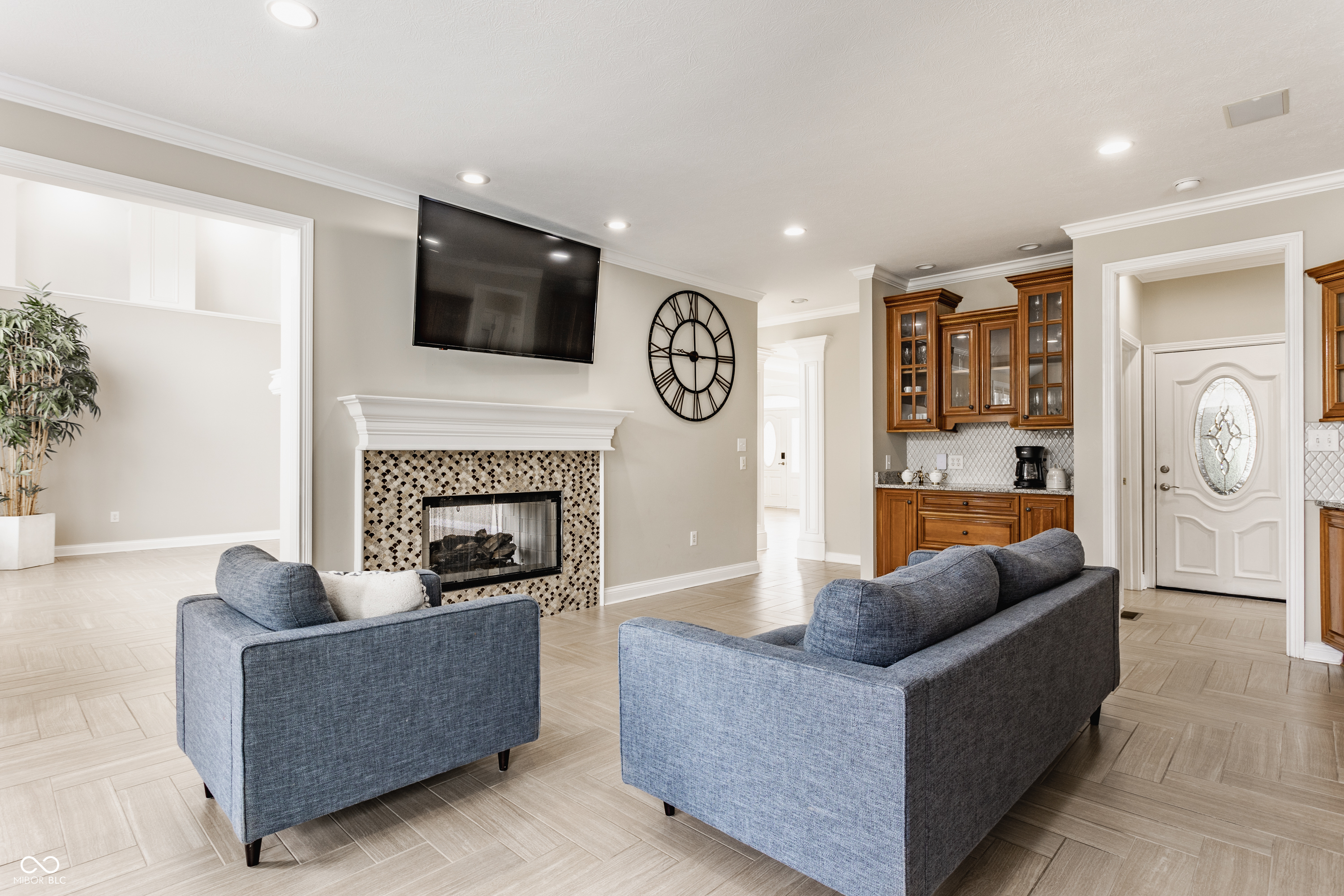 954 Deer Lake Drive