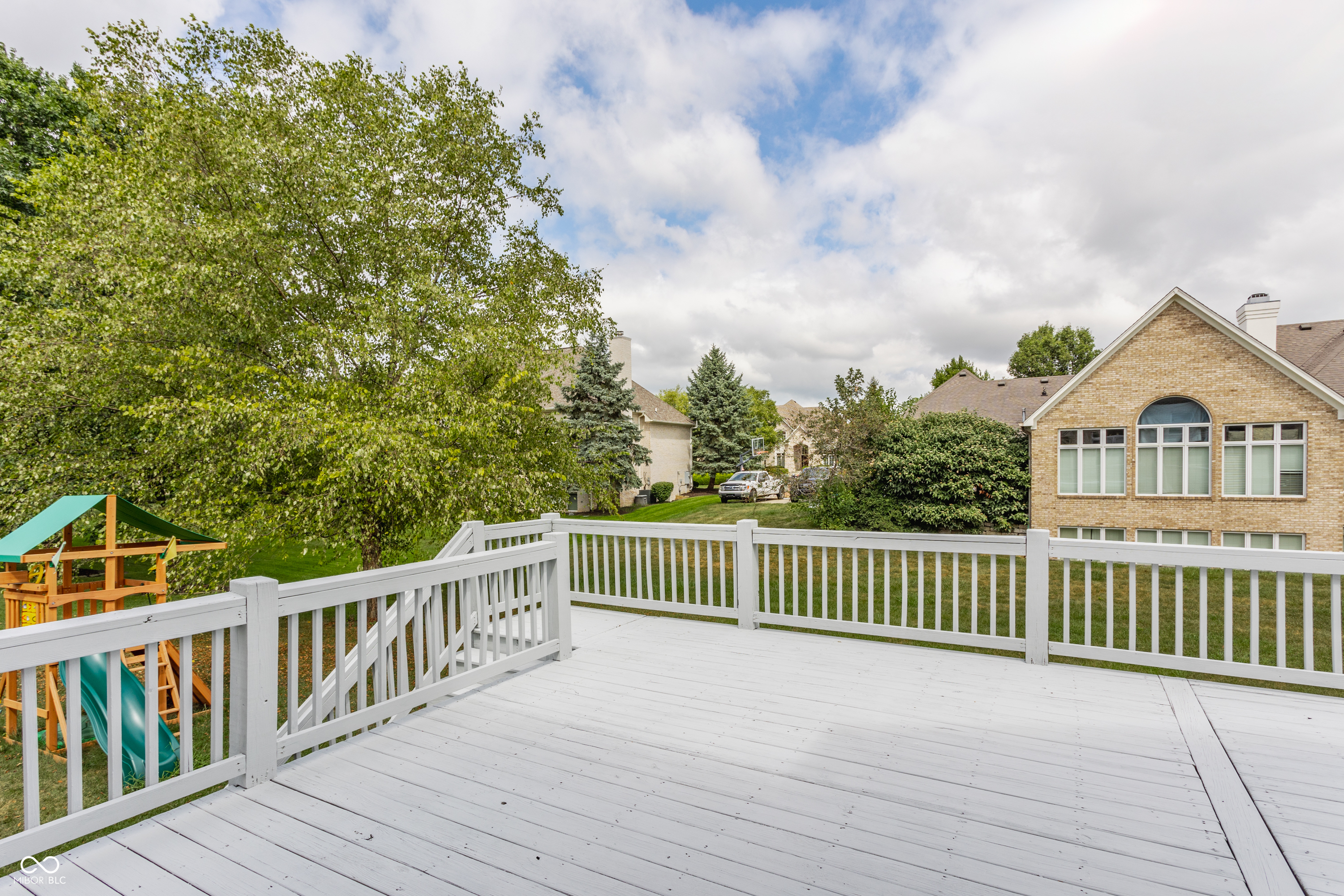 954 Deer Lake Drive
