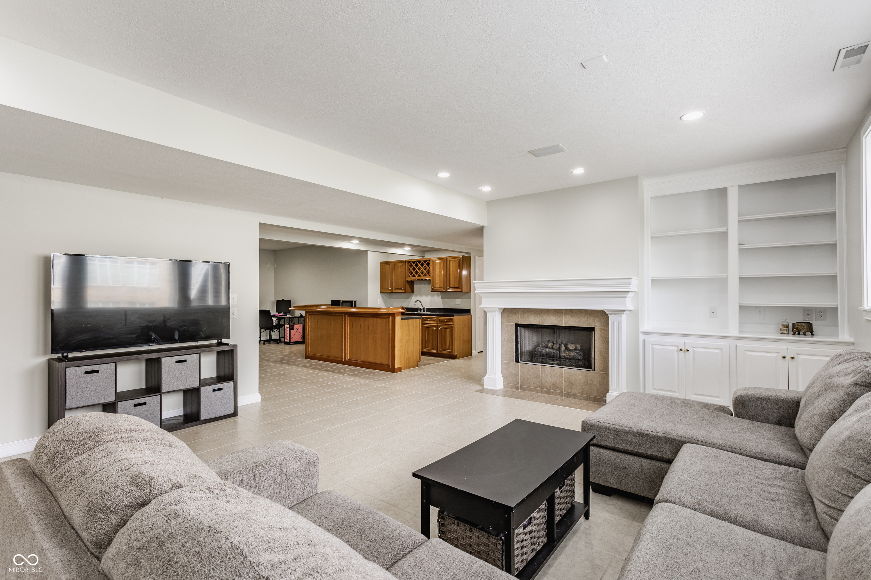 954 Deer Lake Drive