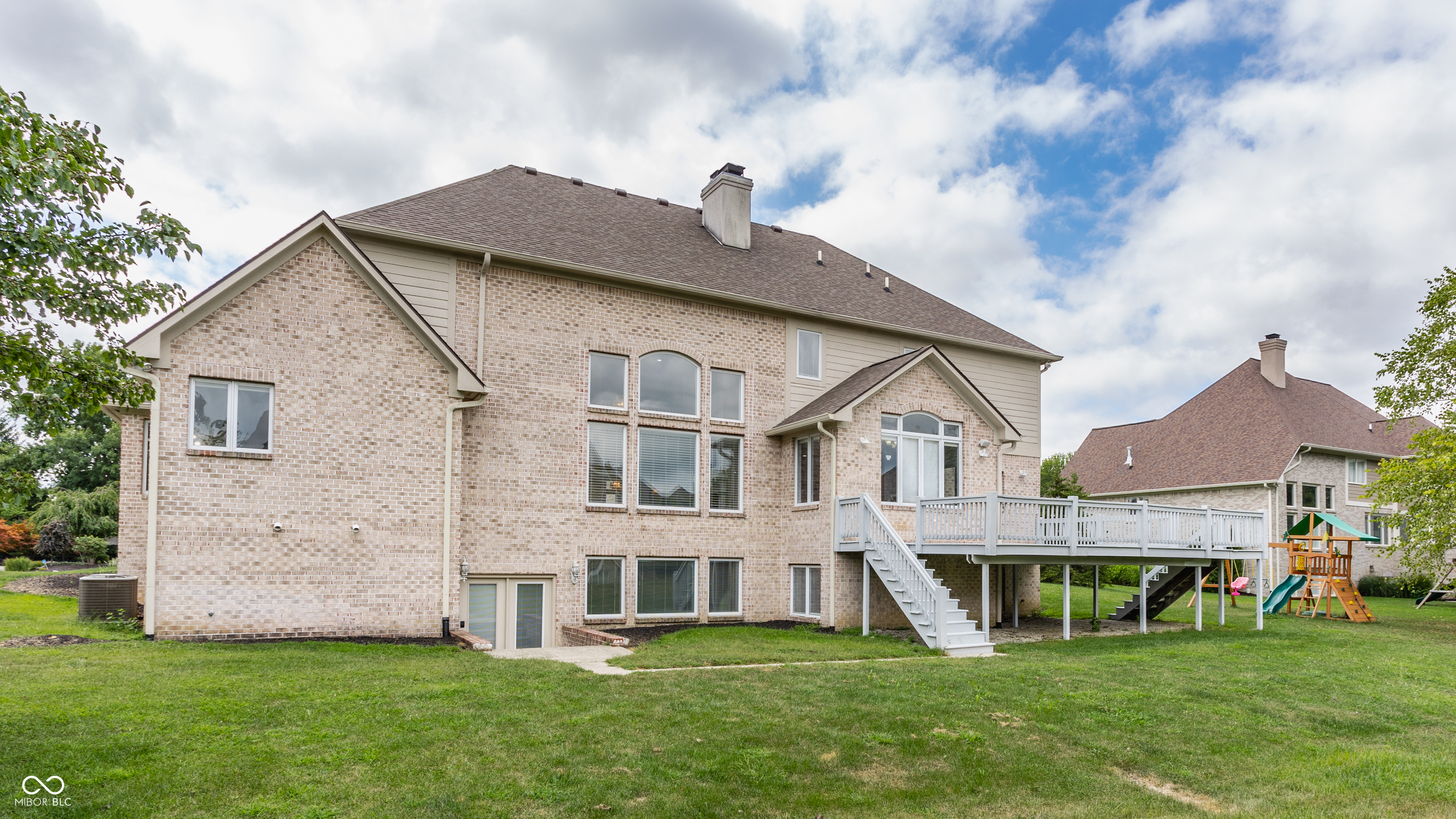 954 Deer Lake Drive