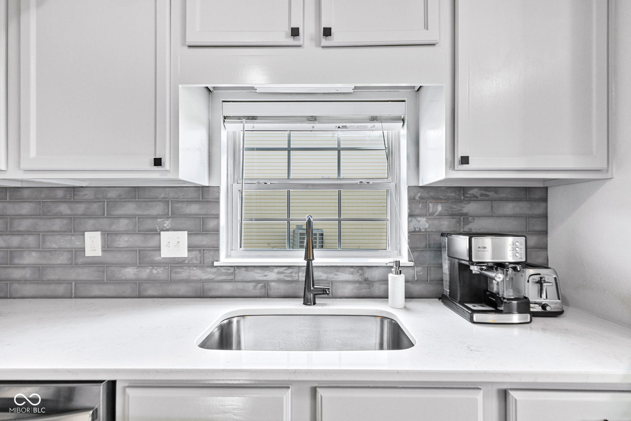 1035 W Muskegon Drive