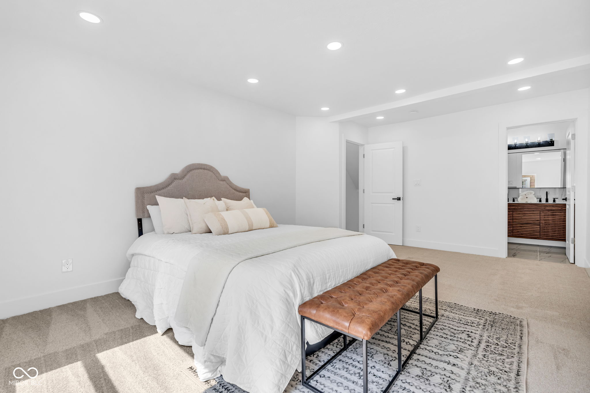 3535 Carrollton Avenue