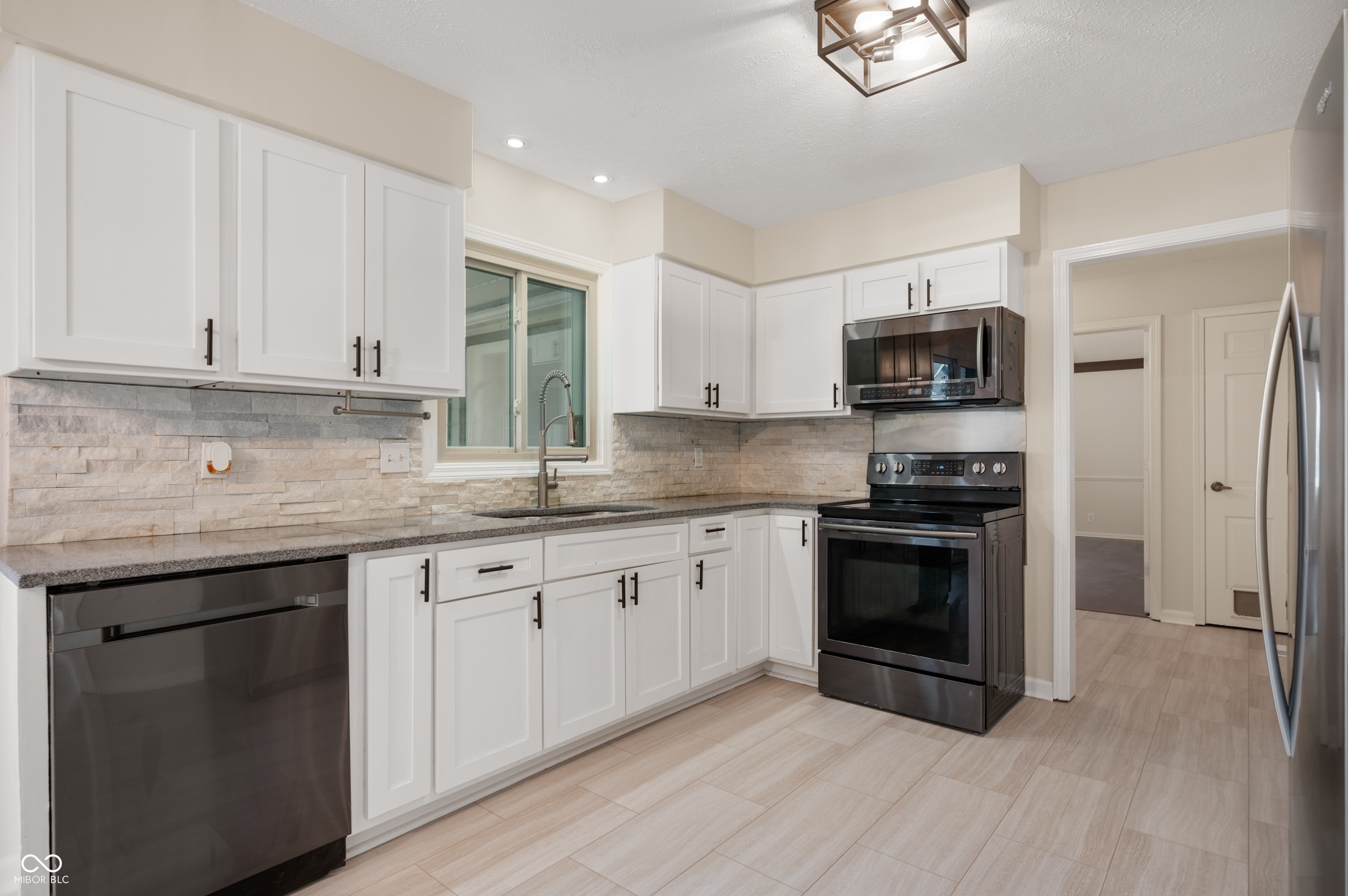 126 Scarborough Circle