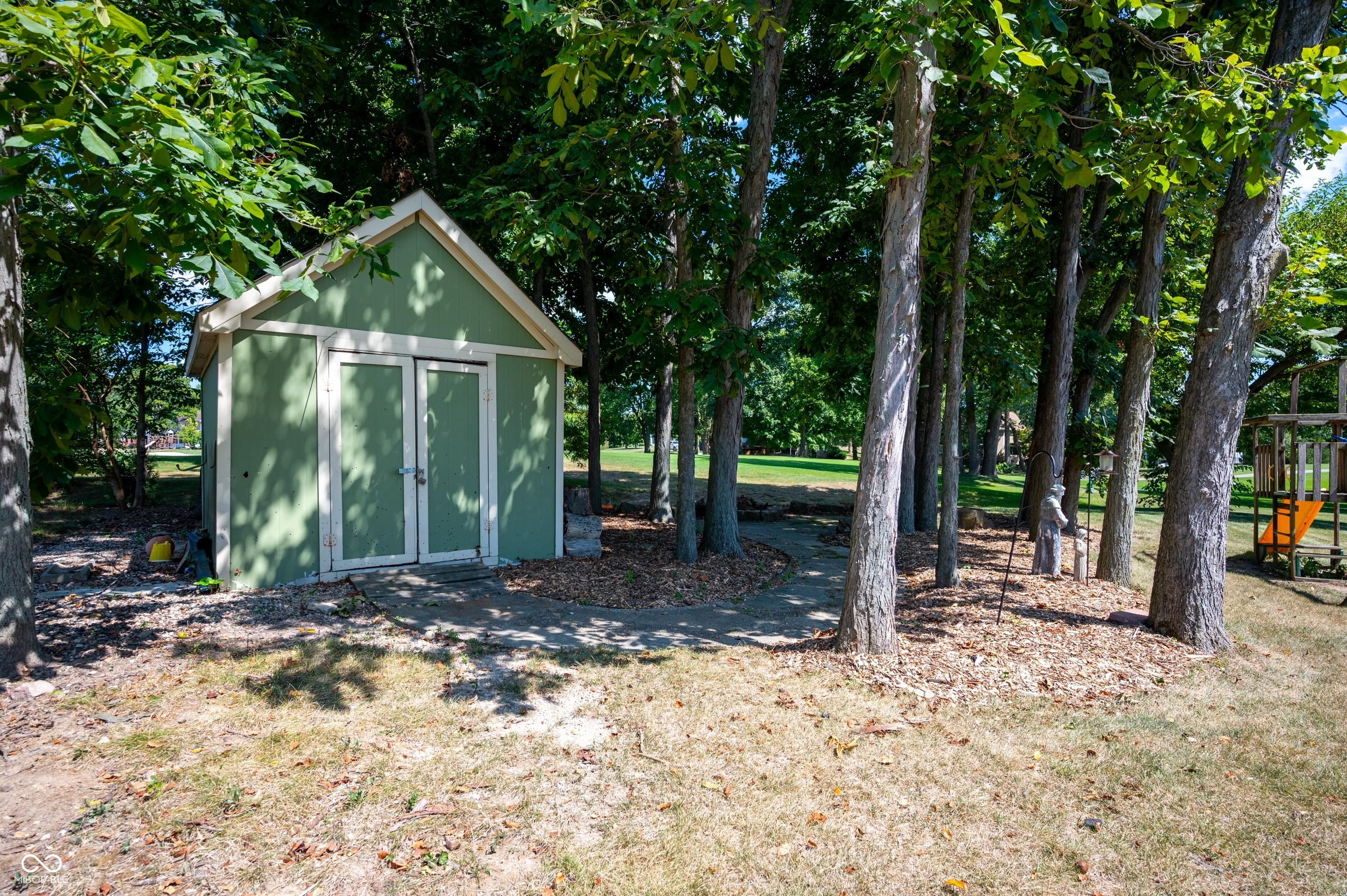 126 Scarborough Circle