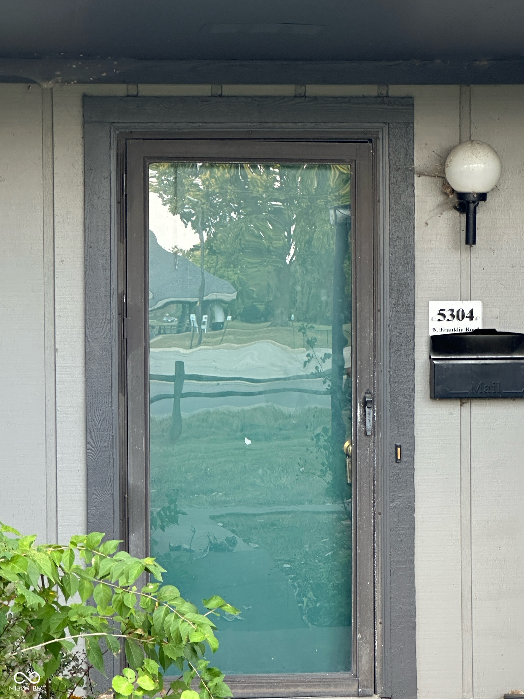 5304 N Franklin Road