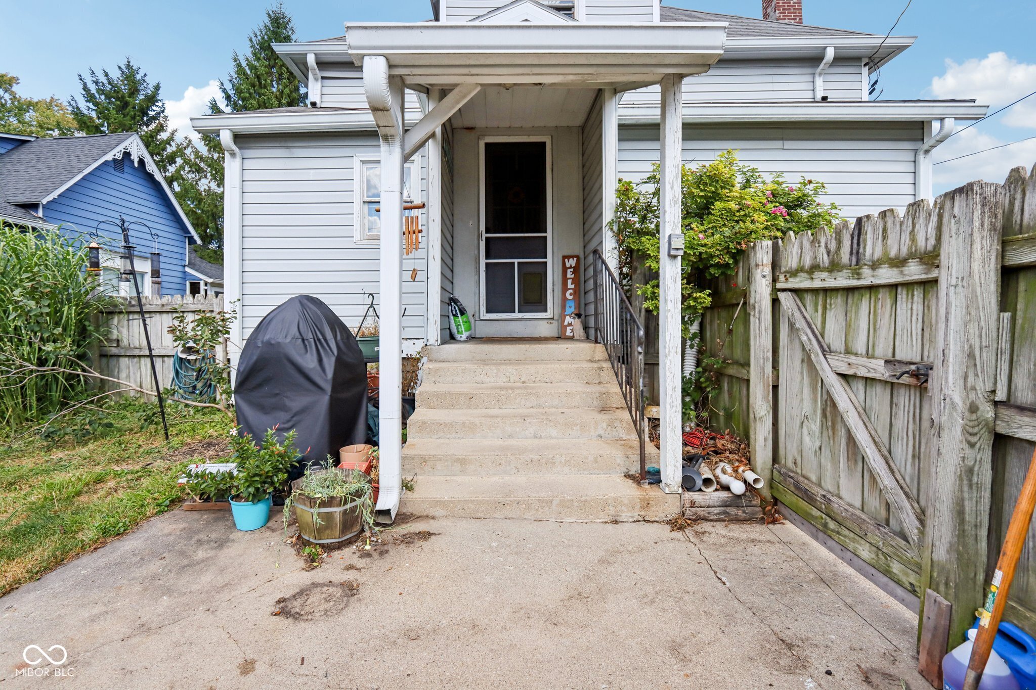 718 N Lebanon Street