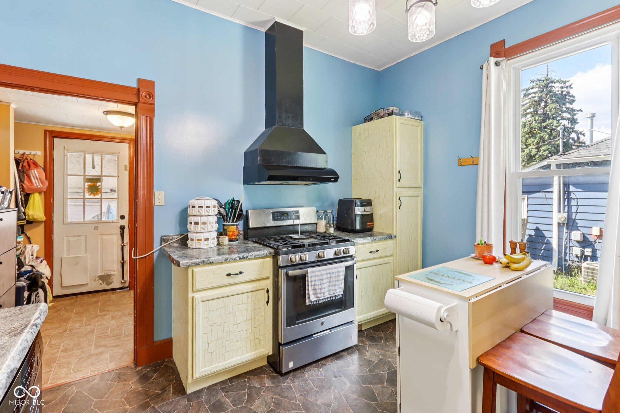 718 N Lebanon Street