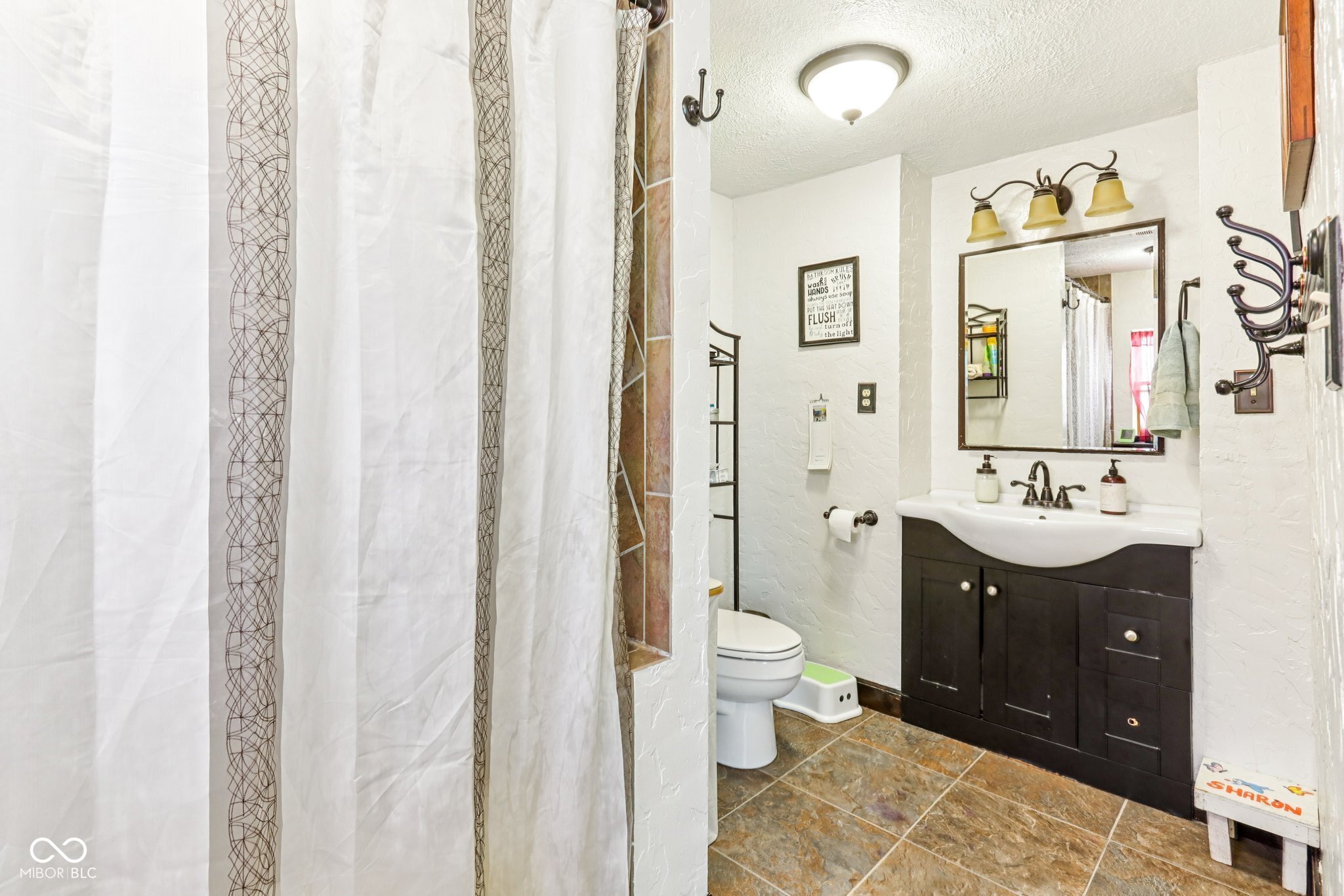 718 N Lebanon Street