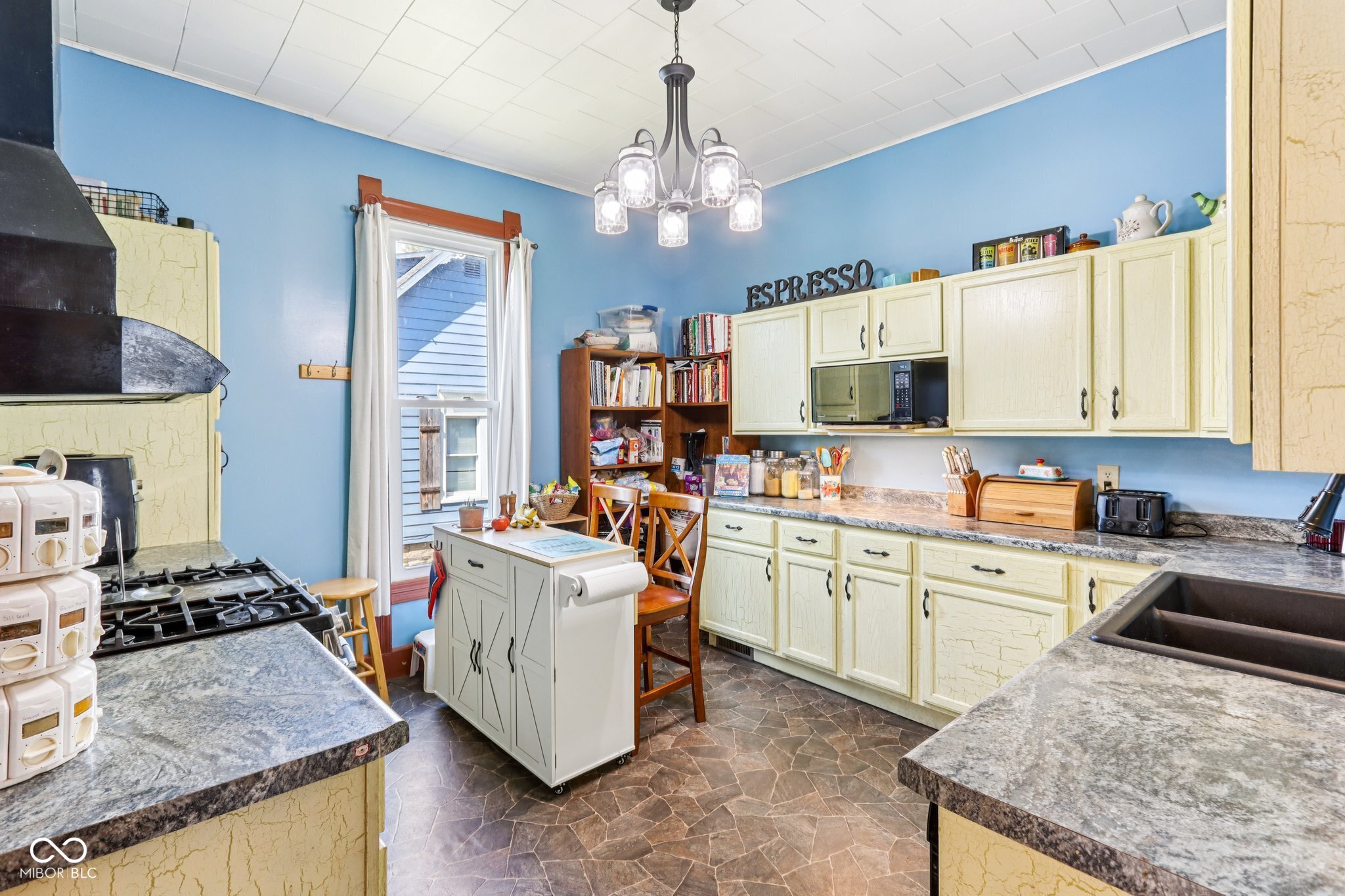 718 N Lebanon Street