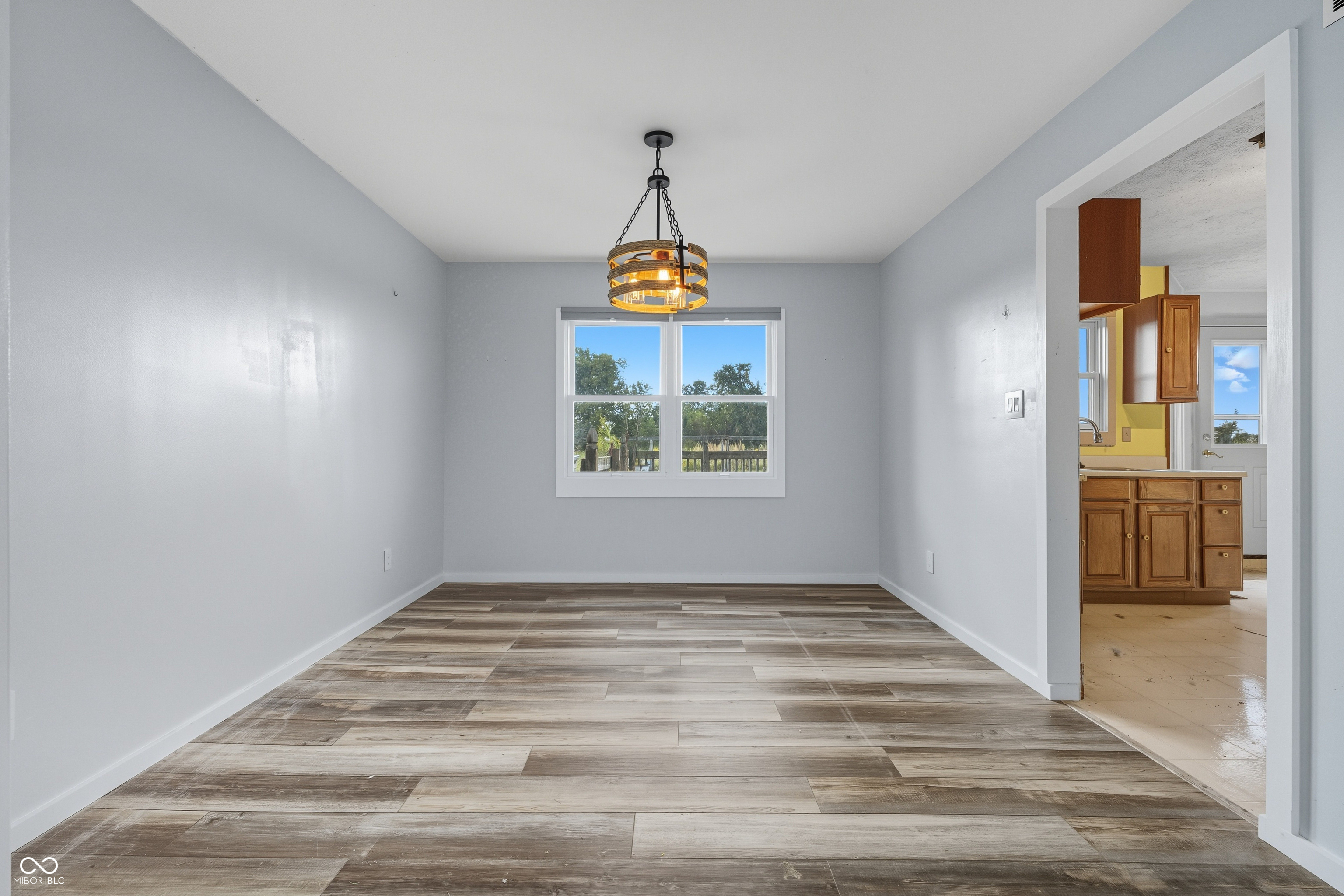 19530 Mule Barn Road