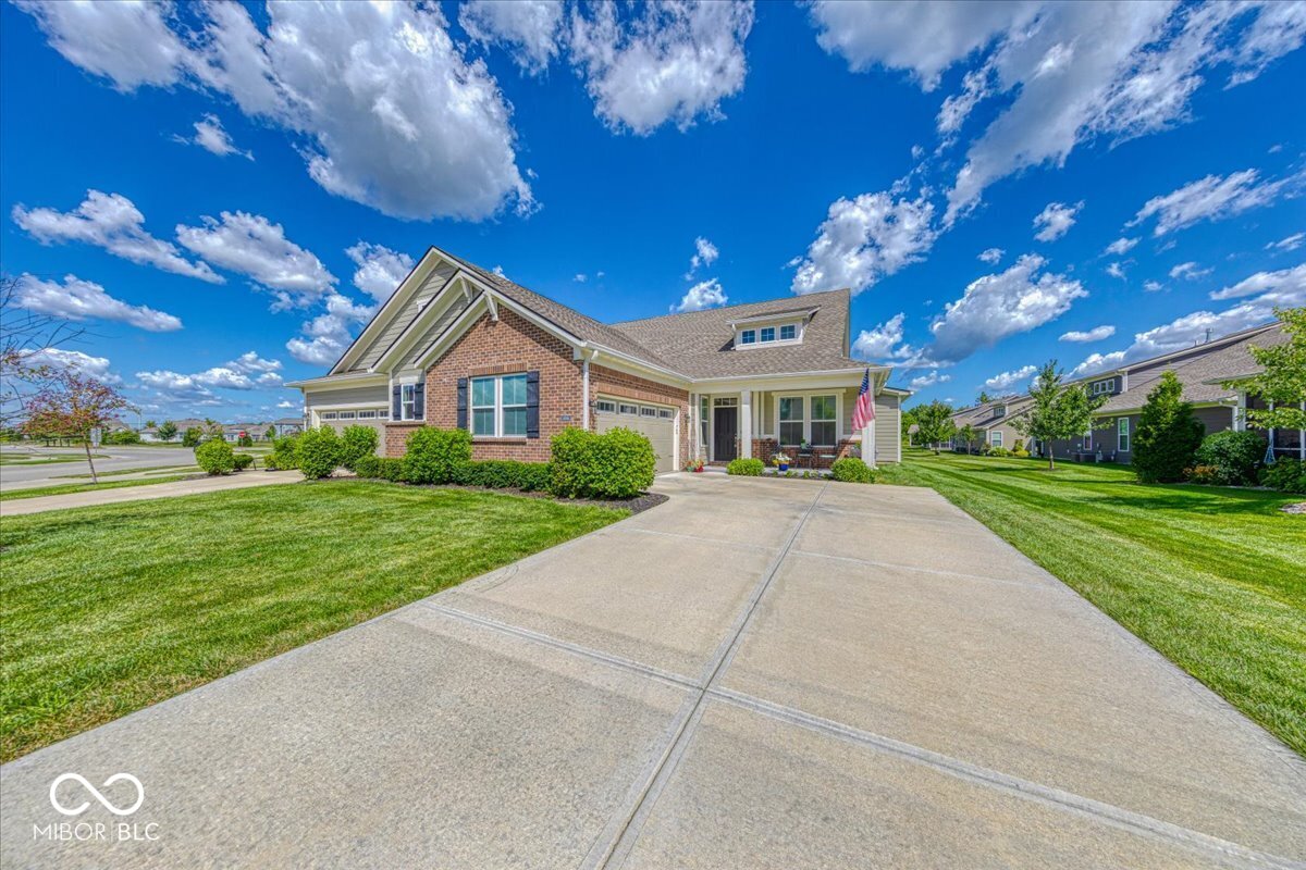 4846 E Amesbury Place