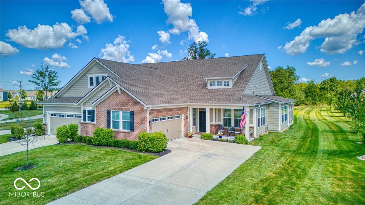 4846 E Amesbury Place