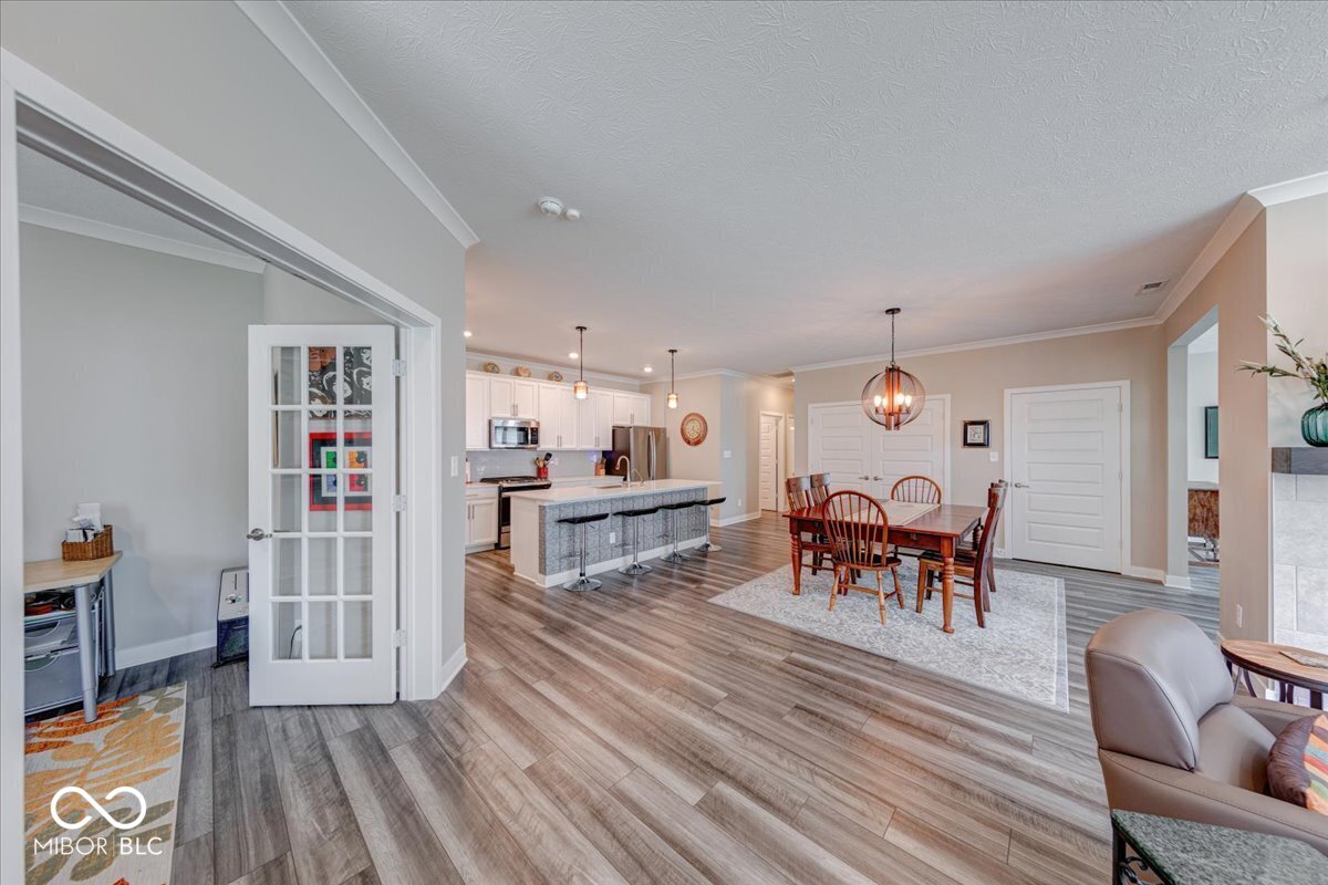 4846 E Amesbury Place