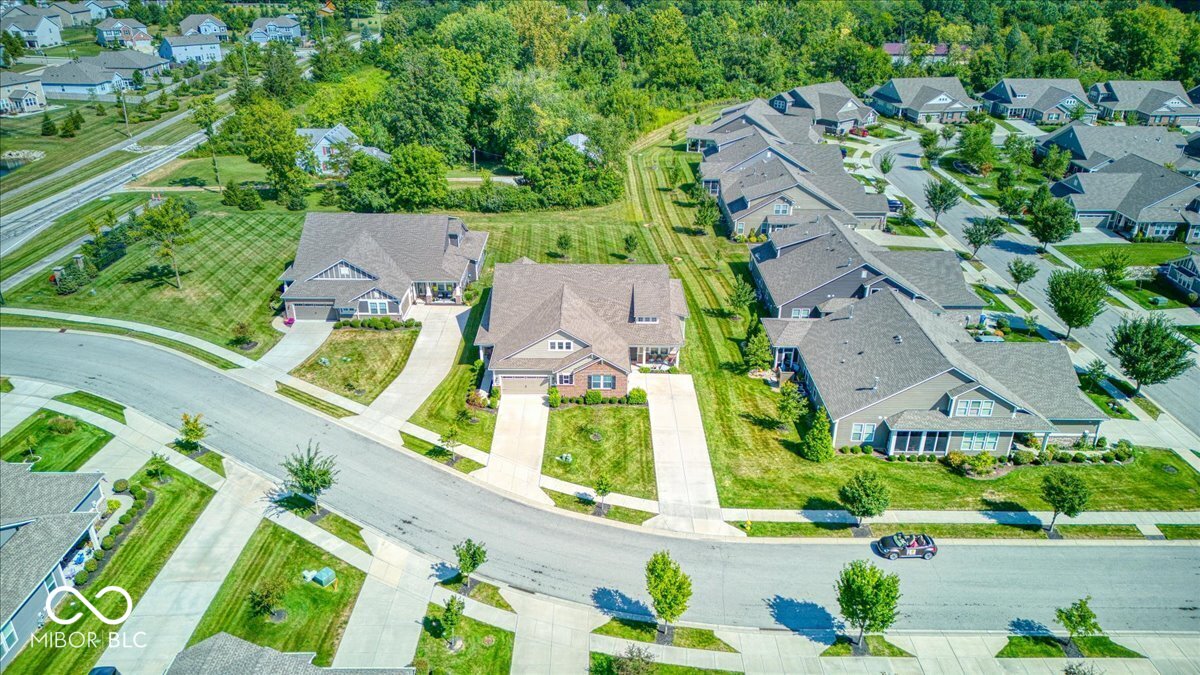 4846 E Amesbury Place