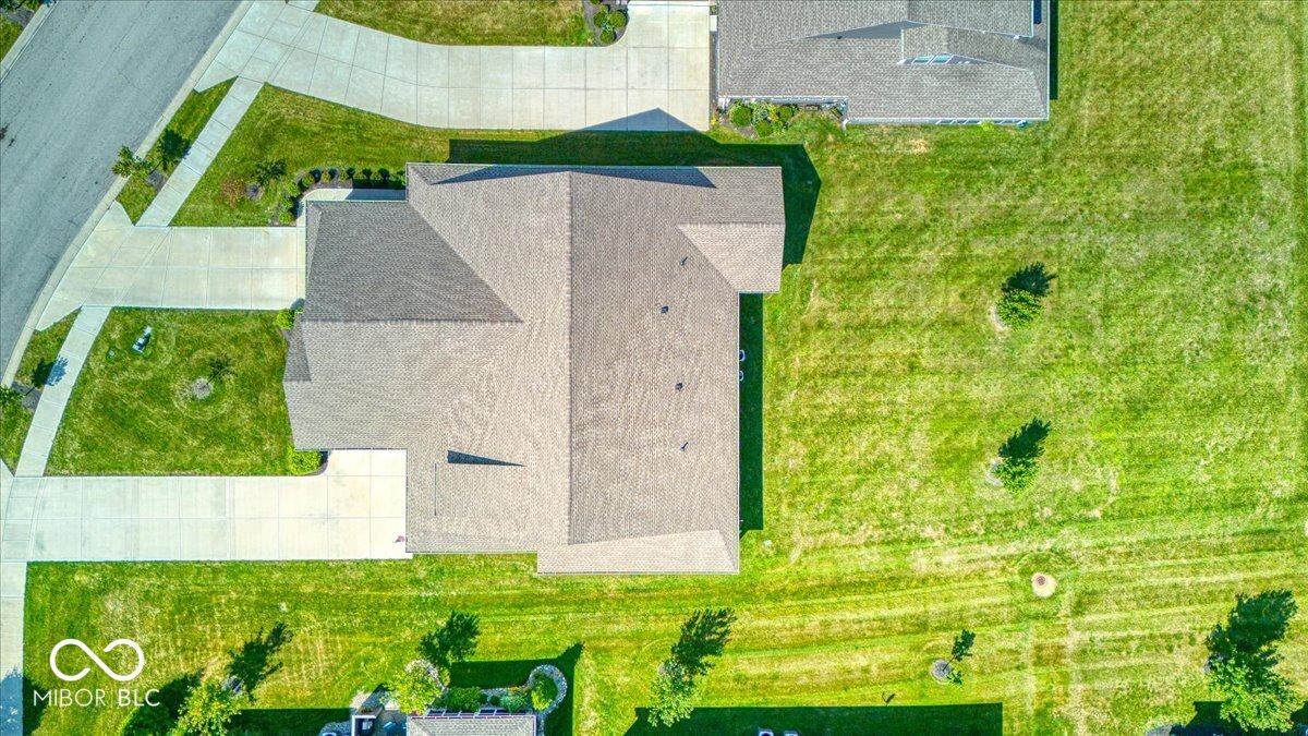 4846 E Amesbury Place