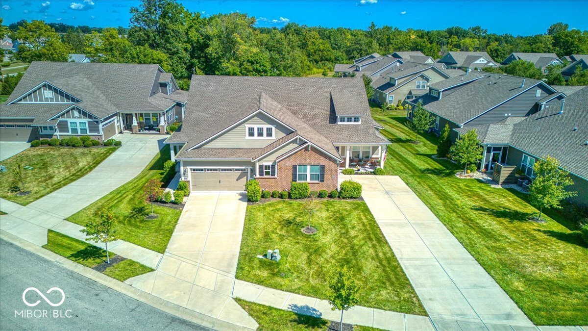 4846 E Amesbury Place