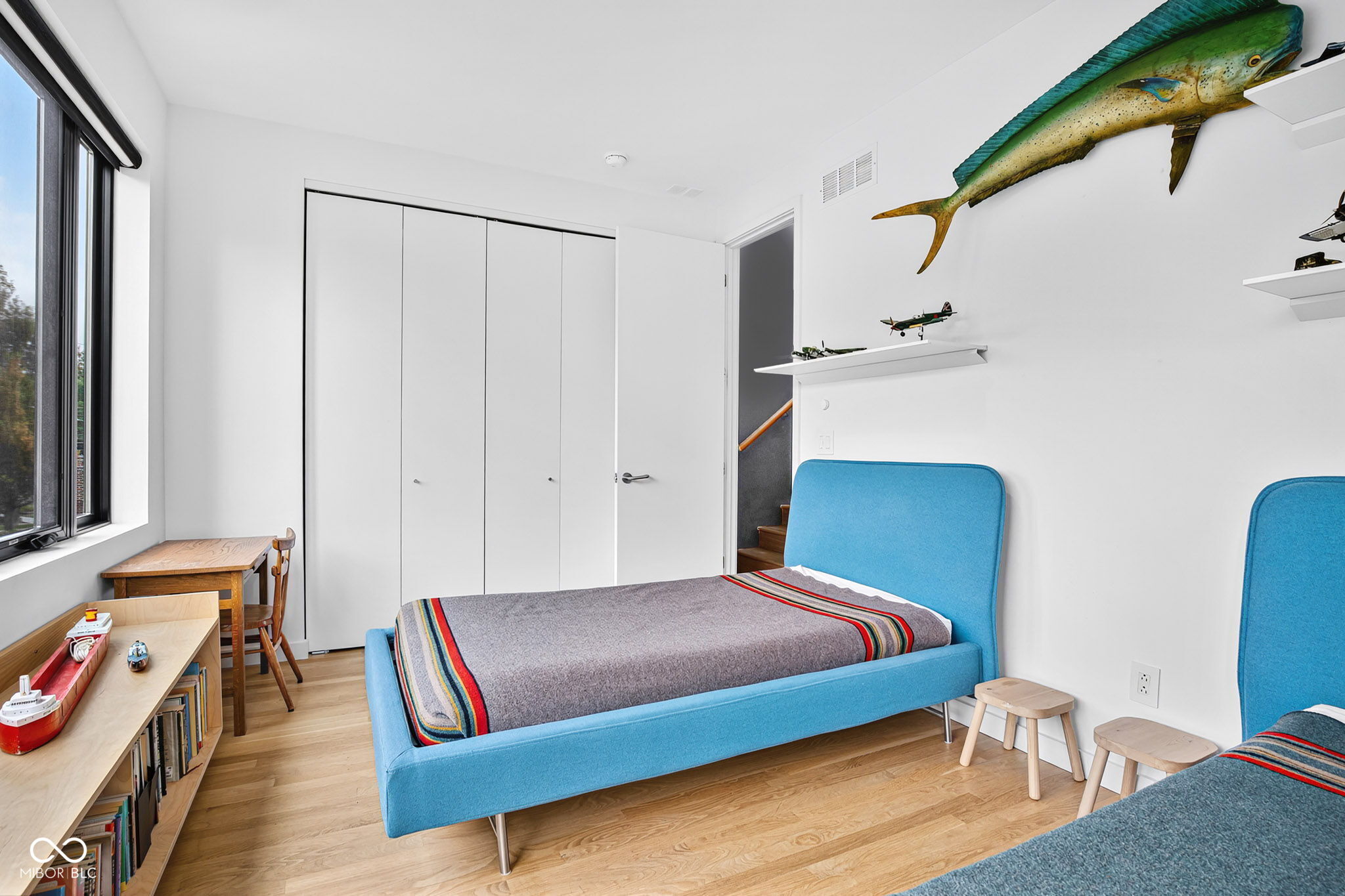 1060 Hosbrook Street