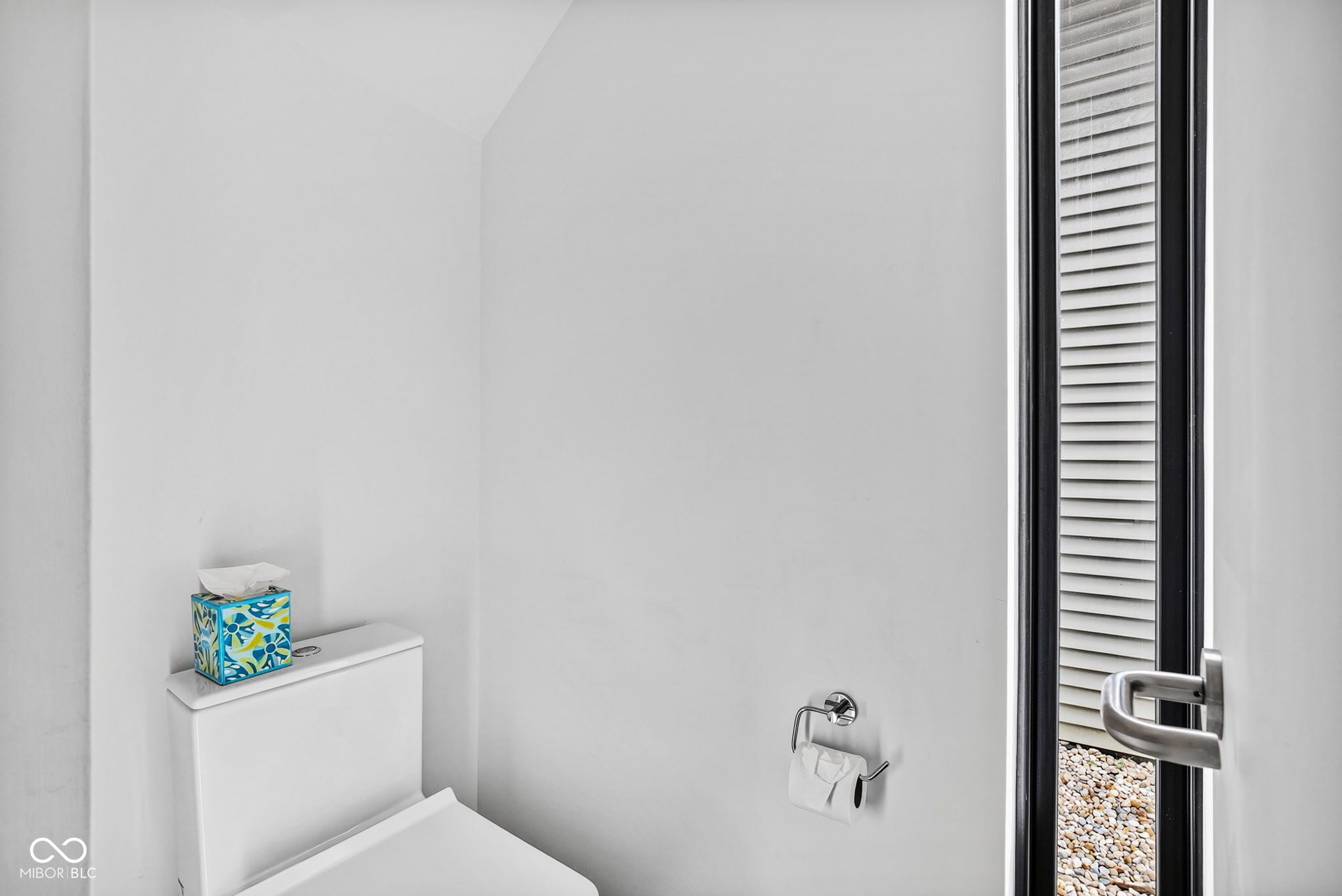 1060 Hosbrook Street